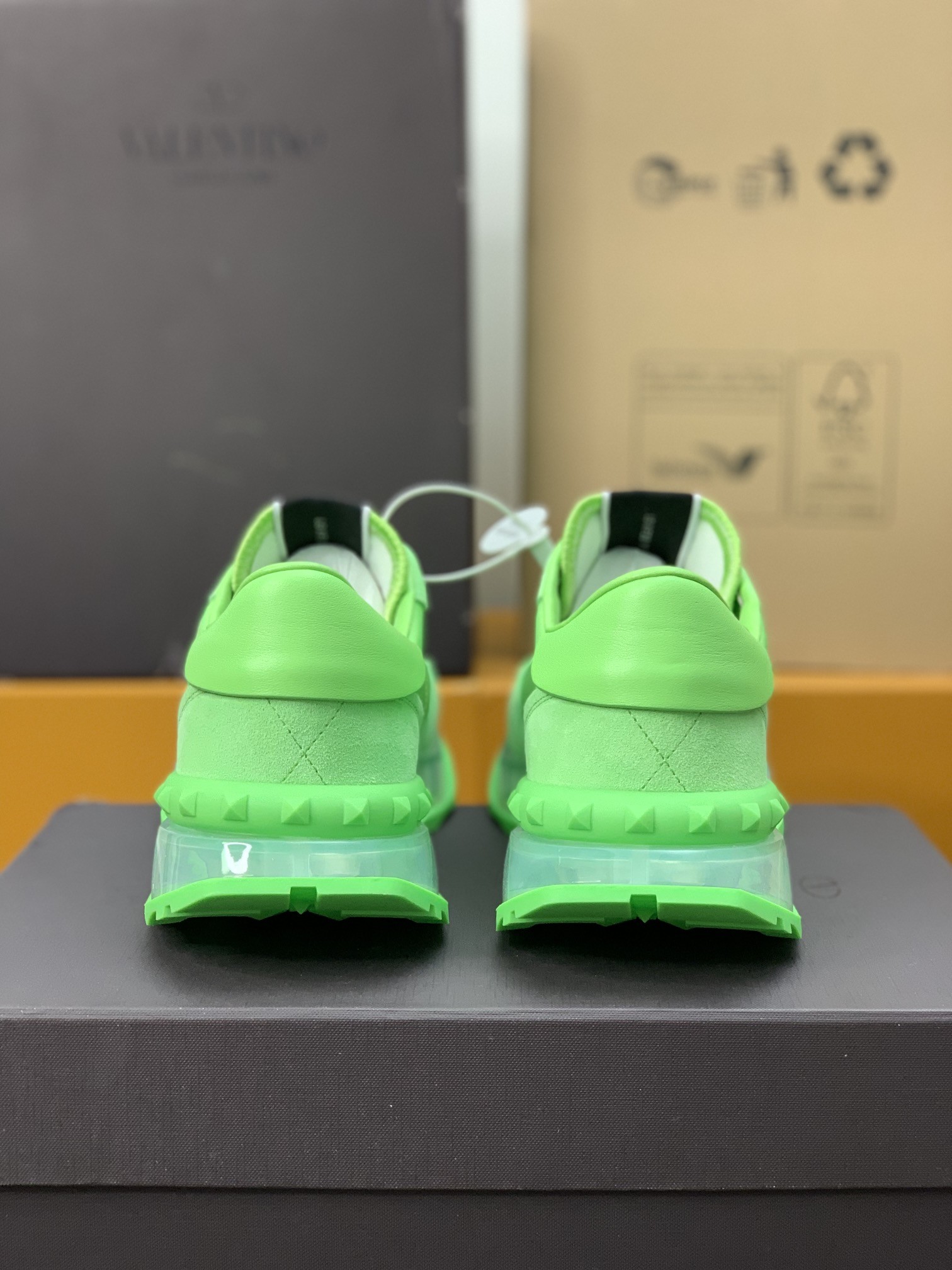 「#322」Valentino sneaker - Image 5