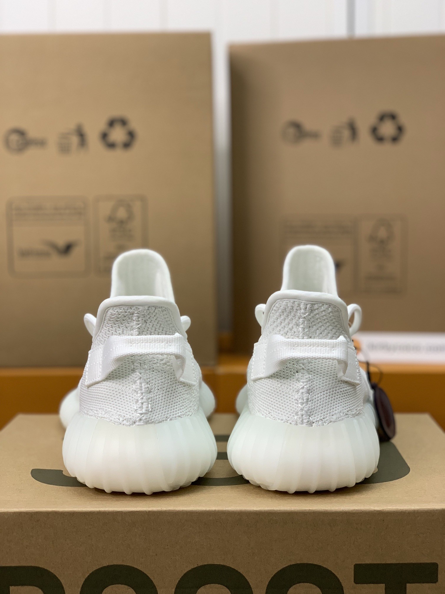 「#330」Adidas Yeezy Boost 350 Sneakers - Image 5