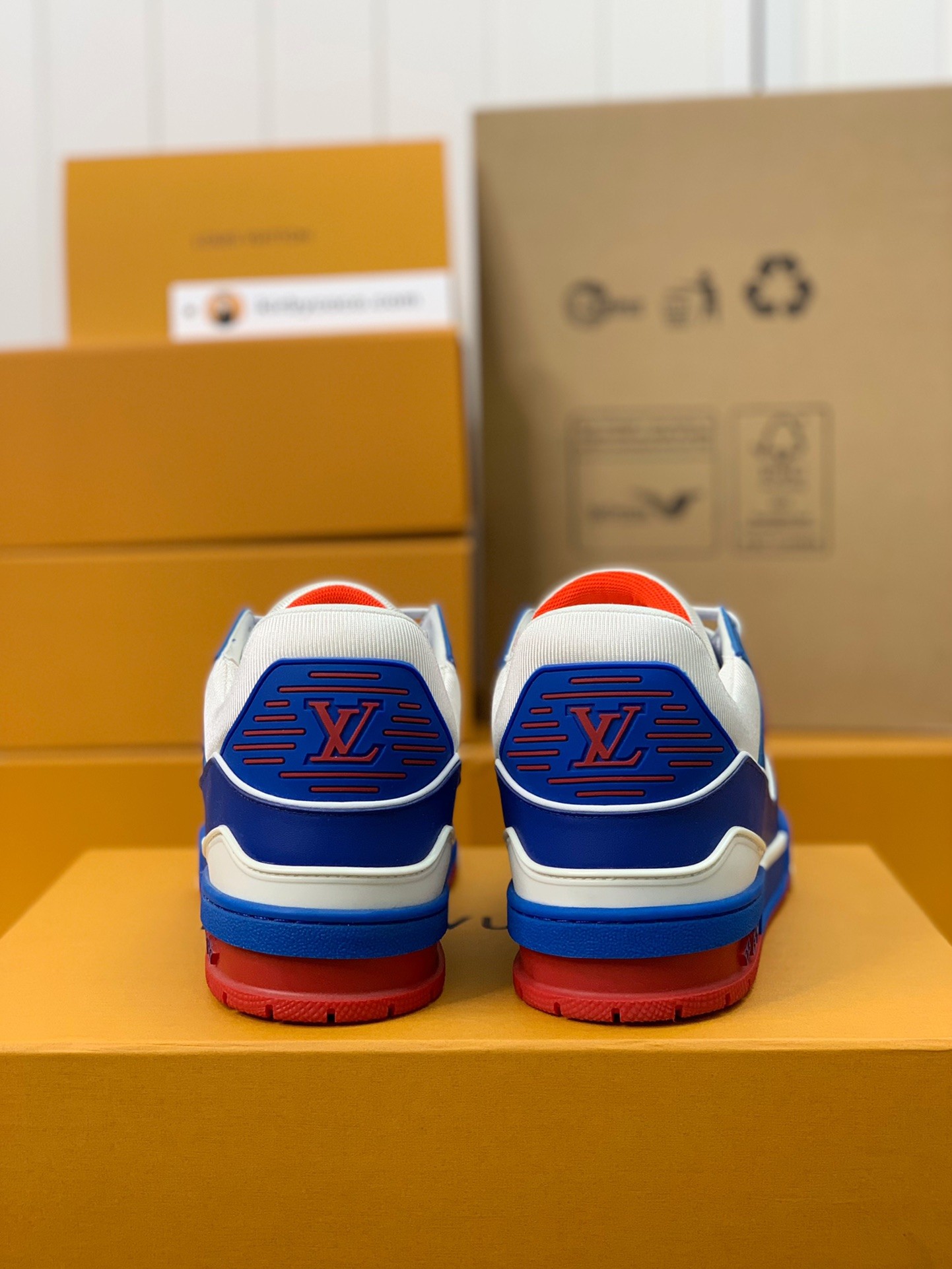 「#340」LOUIS VUITTON TRAINER Sneakers - Image 5
