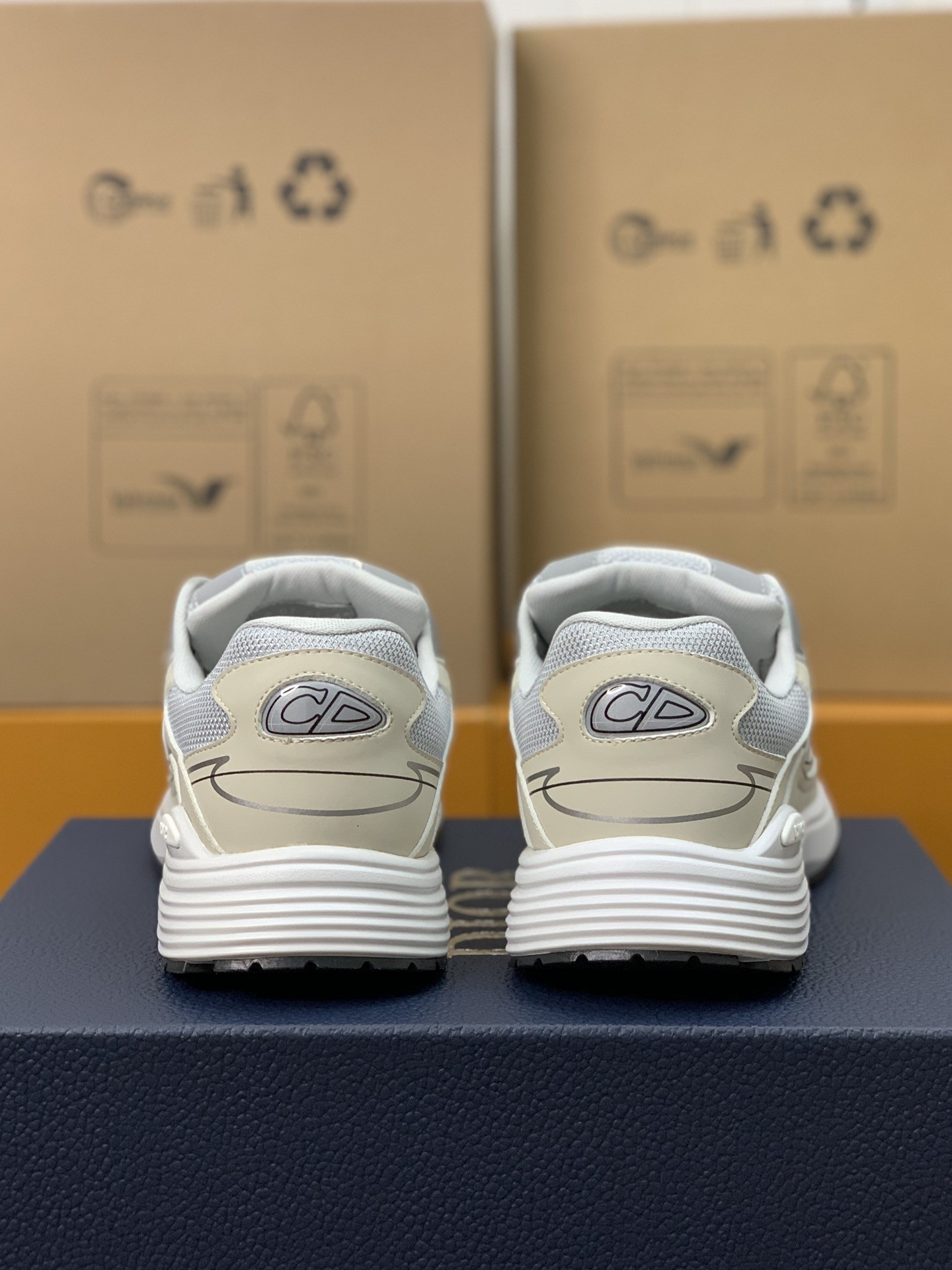 「#300」DIOR NEW ARRIVAL B30 Clunky Sneaker - Image 5