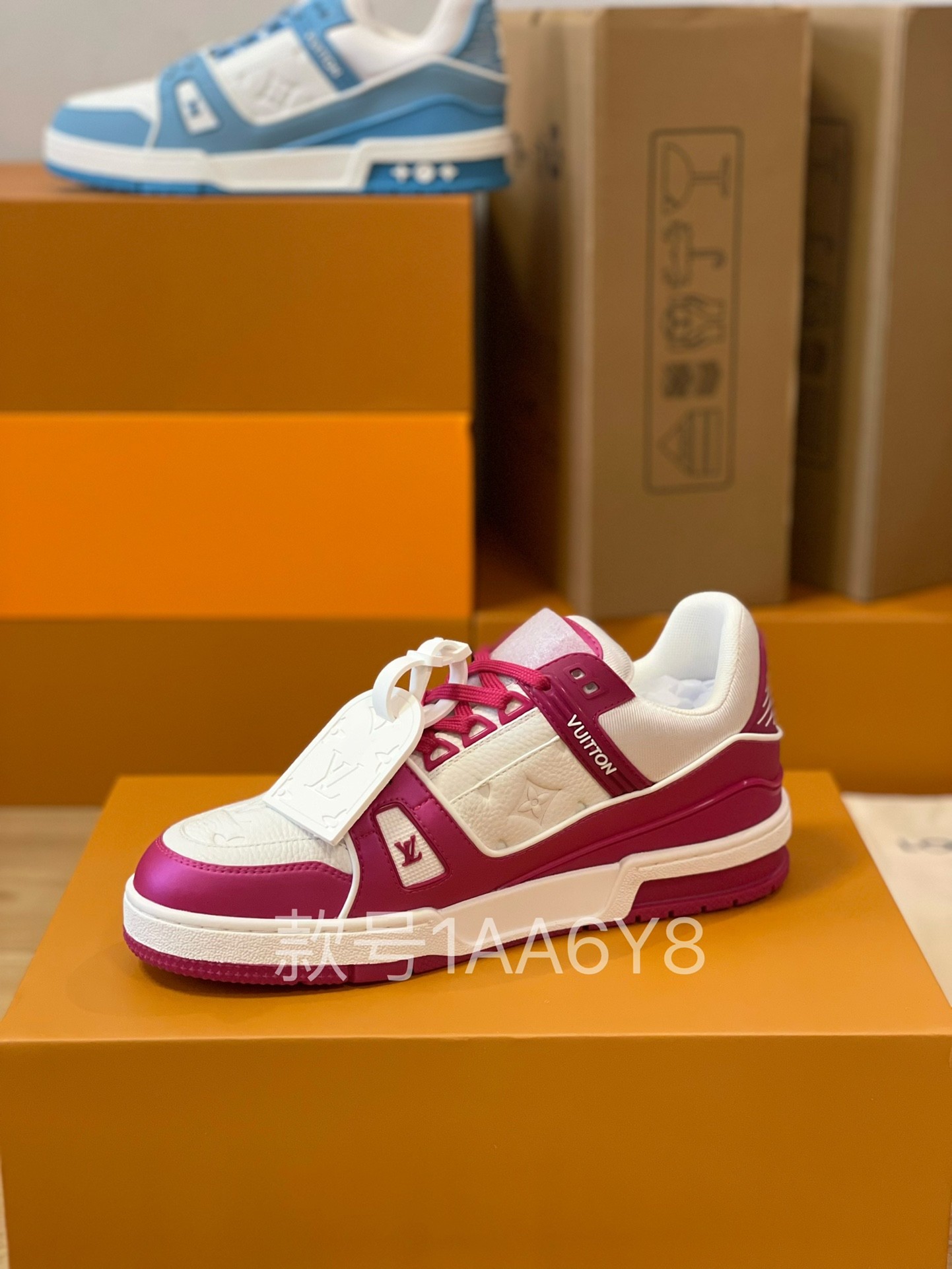 「#345」LOUIS VUITTON TRAINER Sneakers - Image 4