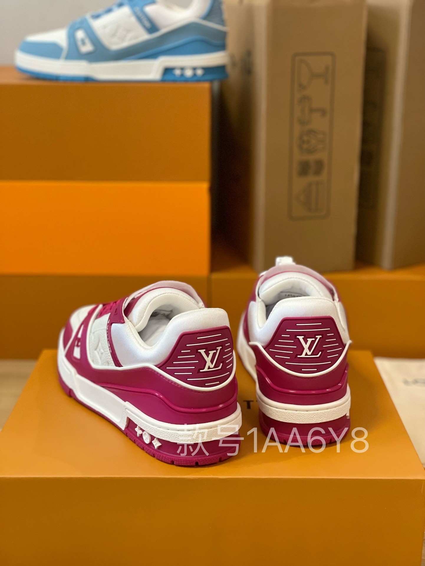 「#345」LOUIS VUITTON TRAINER Sneakers - Image 5