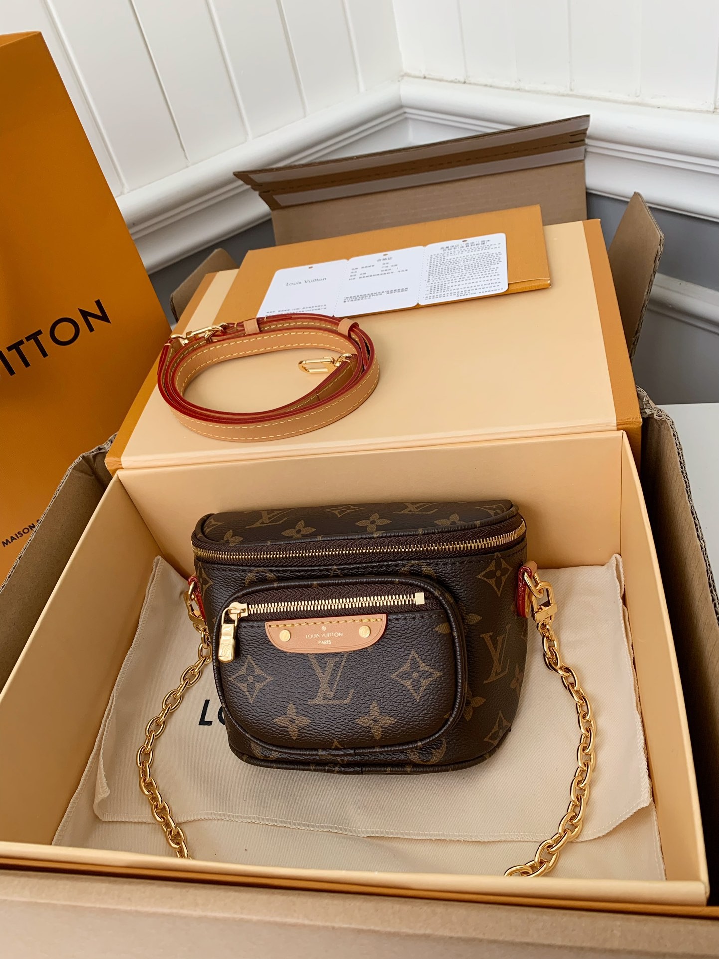 「#454」Lovis Vuitto 23 Mini Bumbag 17*12*9.5cm - Image 2