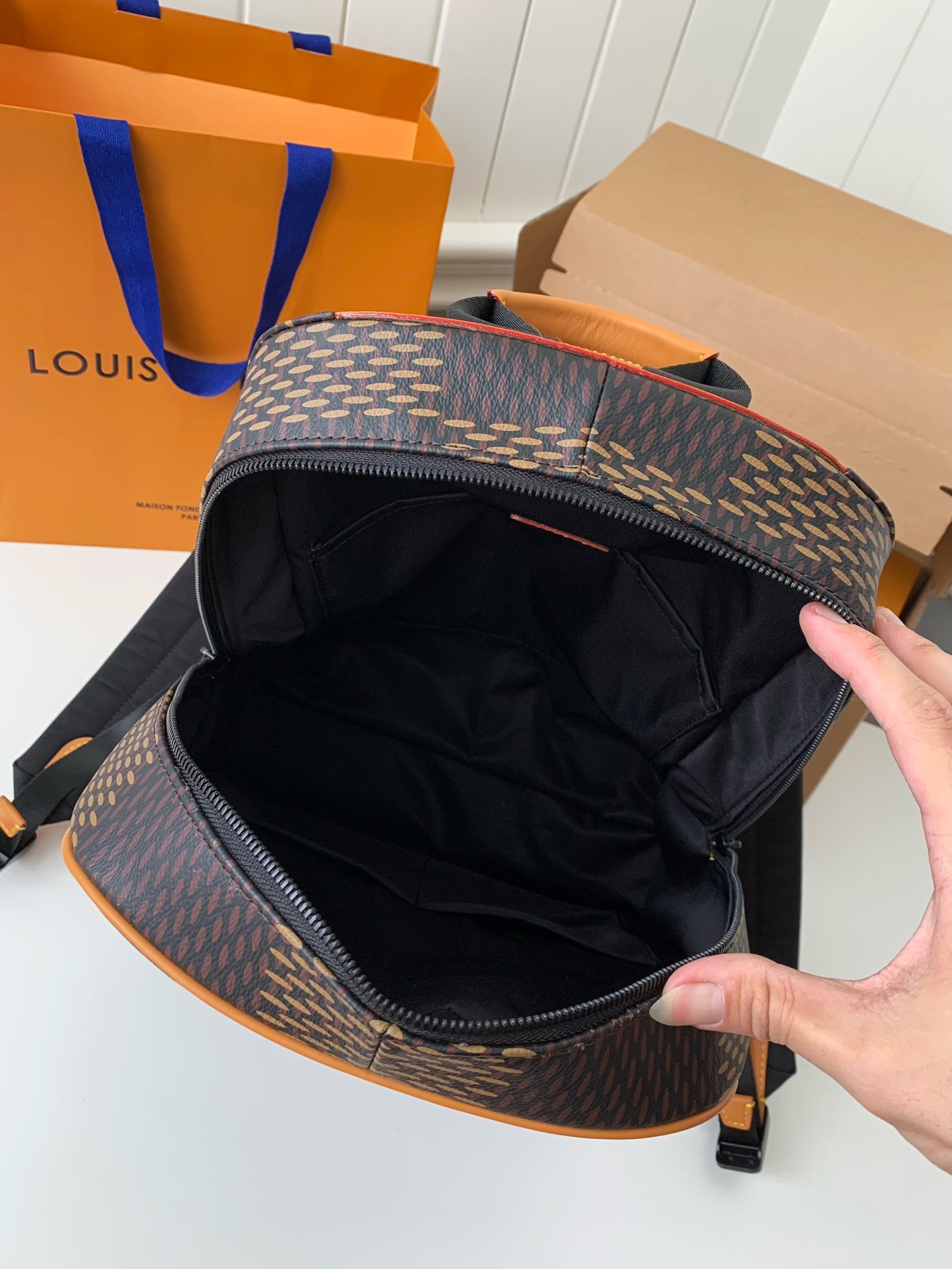 「#462」Lovis Vuitton × NIGO Campus 30*39*13cm - Image 2