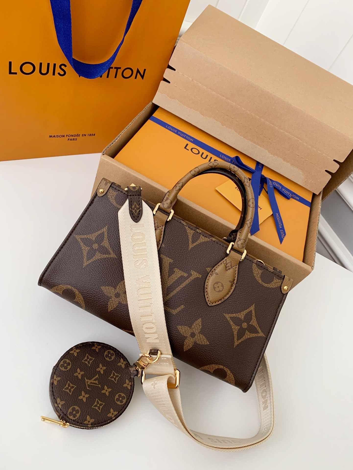 「#457」Lovis Vuitton Onthego Eat-West 25*13*10cm - Image 3