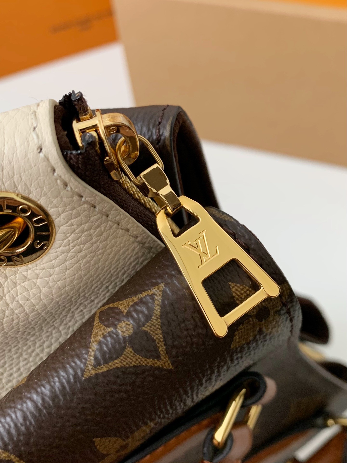 「#496」Lovis Vuitton VENDOME 26*18*15cm - Image 5
