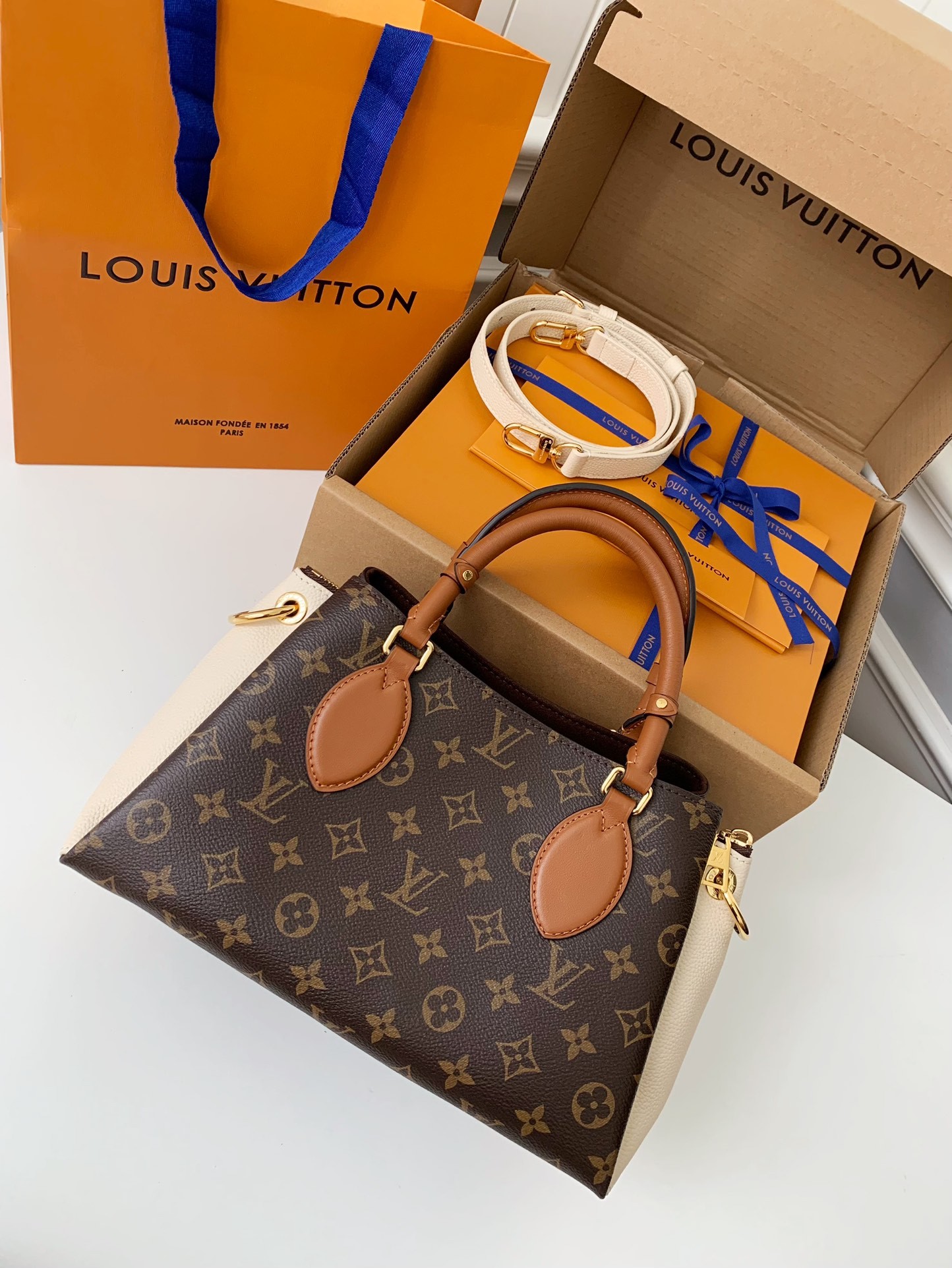 「#496」Lovis Vuitton VENDOME 26*18*15cm - Image 2