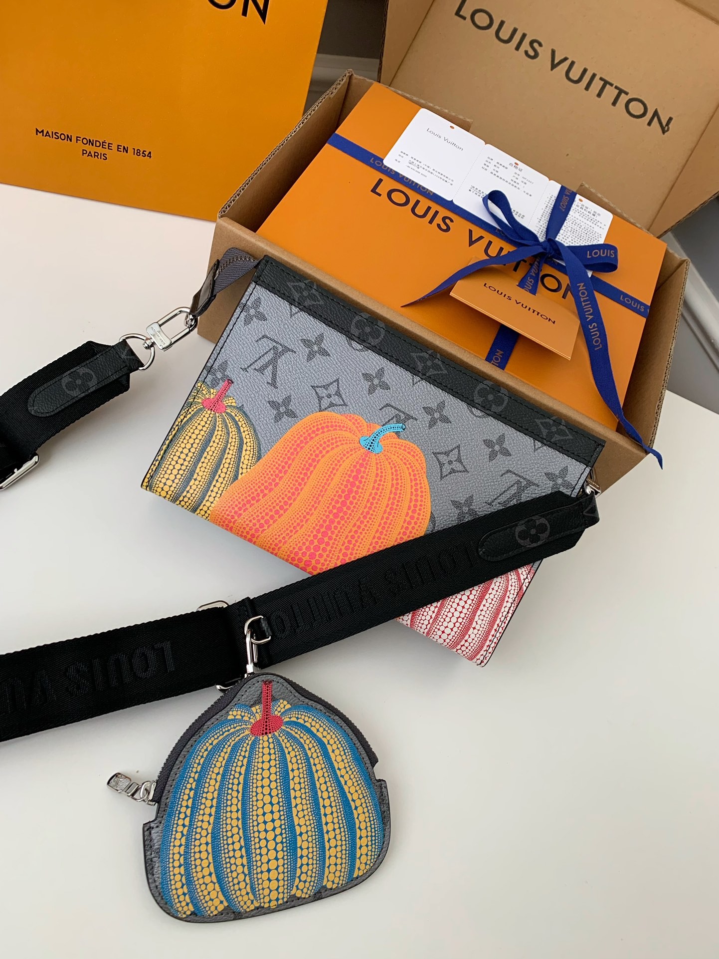 「#498」Lovis Vuitton × Yayoi Kusama GASTON 22*14.5*4.5cm - Image 3