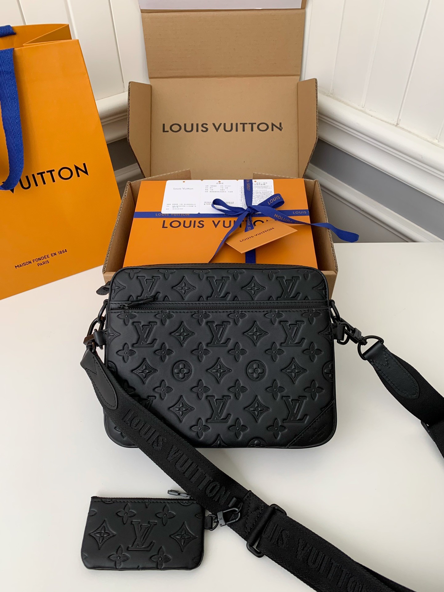 「#501」Lovis Vuitton TRIO 25*18.5*7cm