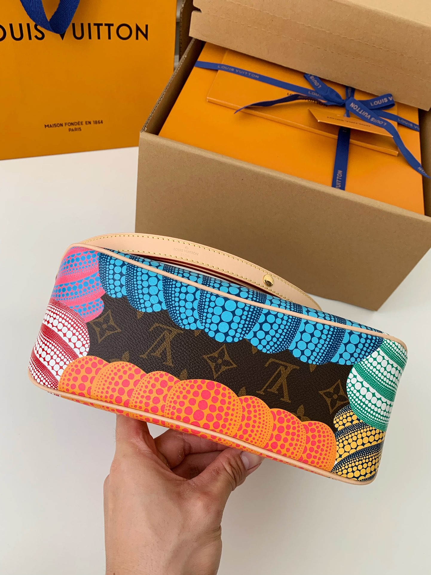 「#506」Lovis Vuitton x Yayoi Kusama BOULOGNE 29*16*9.5cm - Image 5
