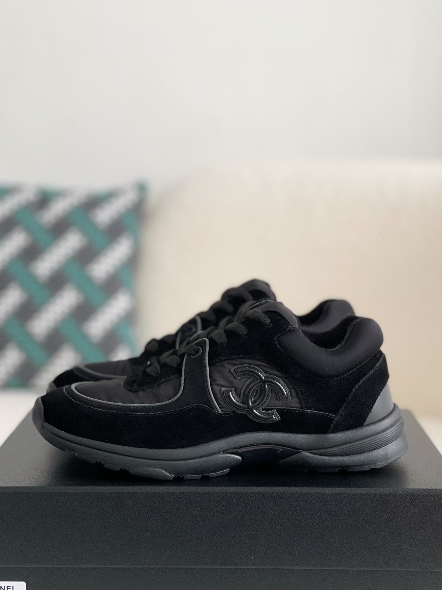 「#513」Chanel 23P Sneakers
