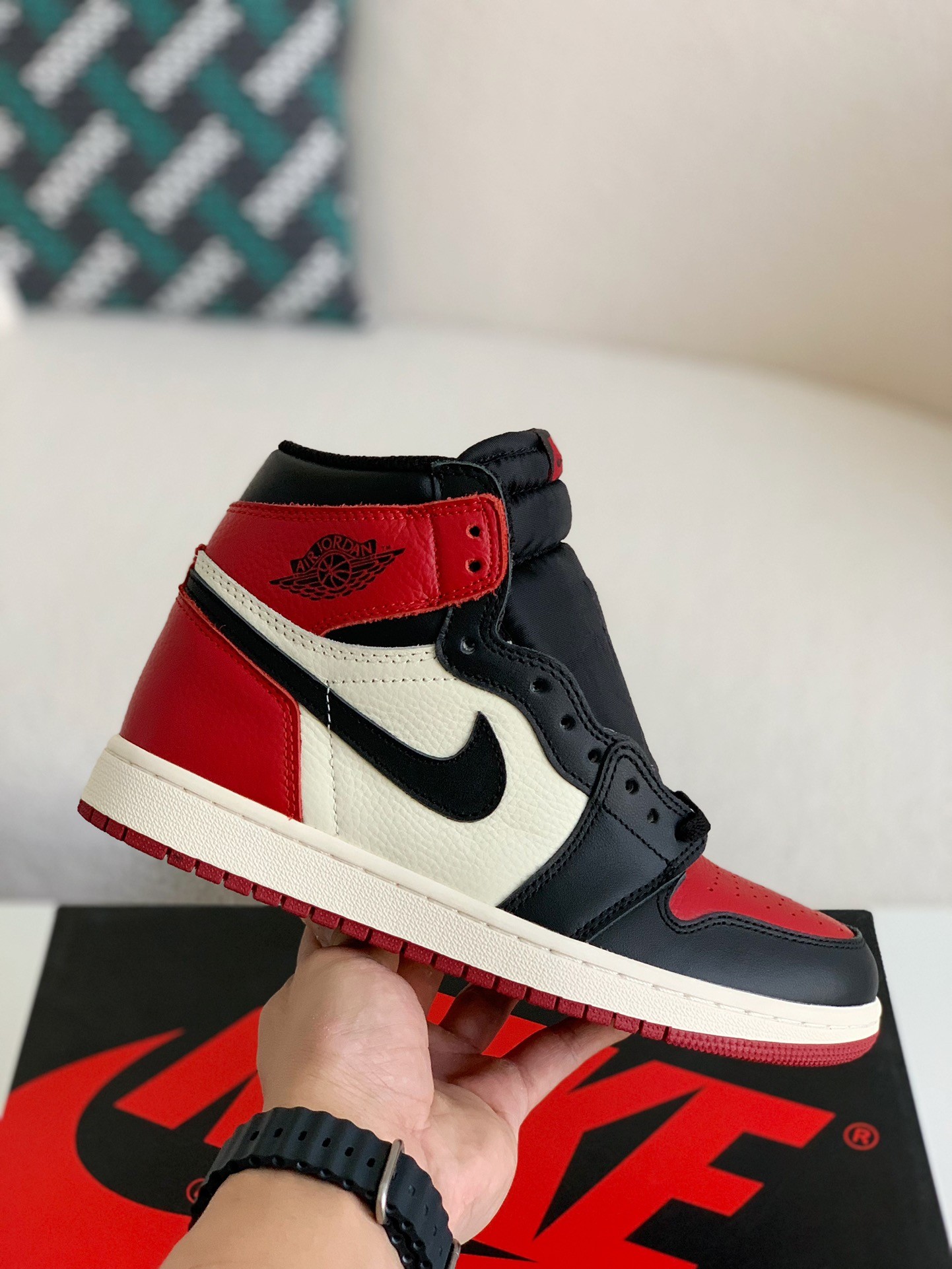 「#515」Air Jordan 1 Retro High OG Bred Toe - Image 3