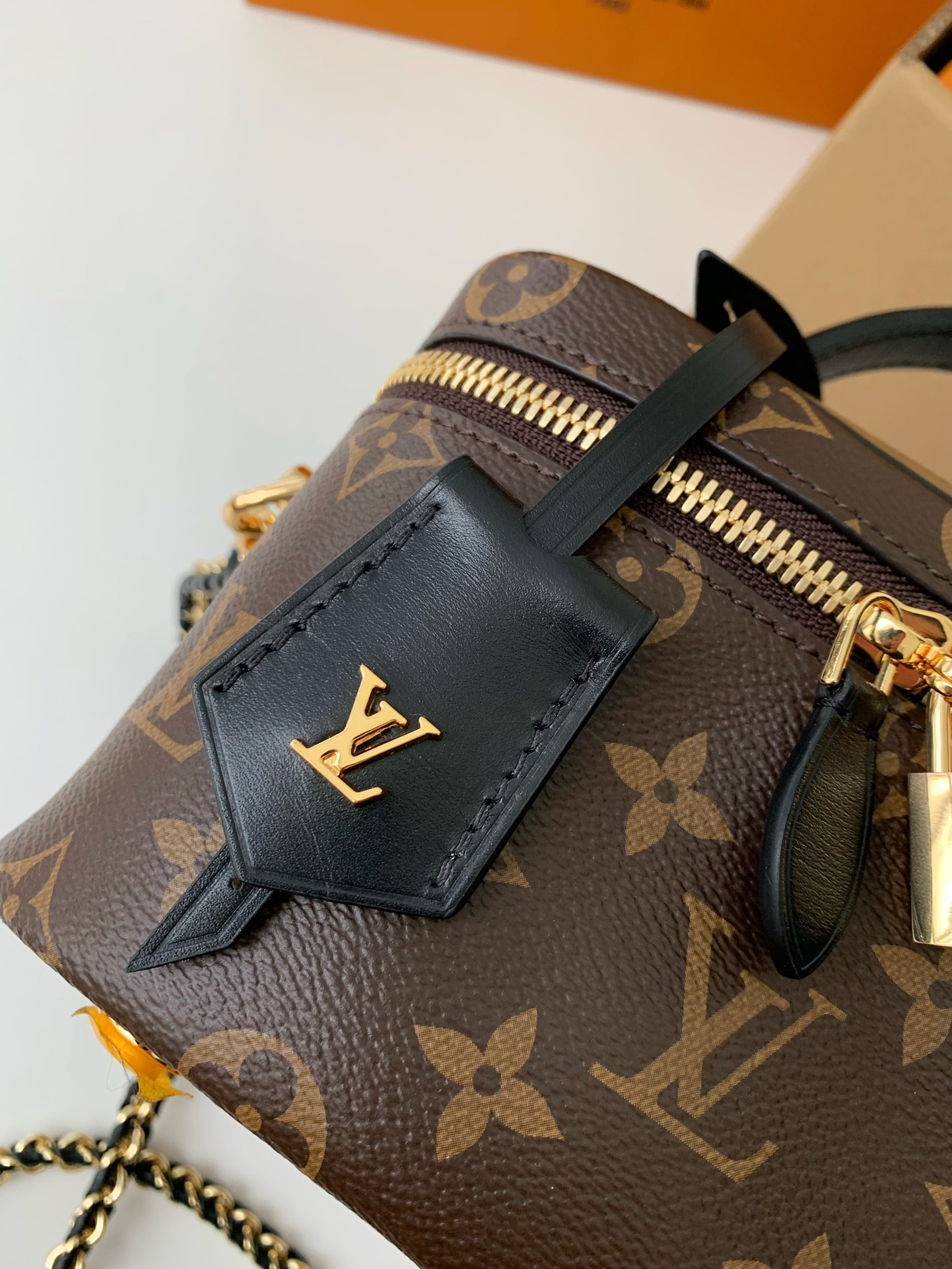 「#519」 Lovis Vuitton VANITY M45165 19*13*11cm - Image 5