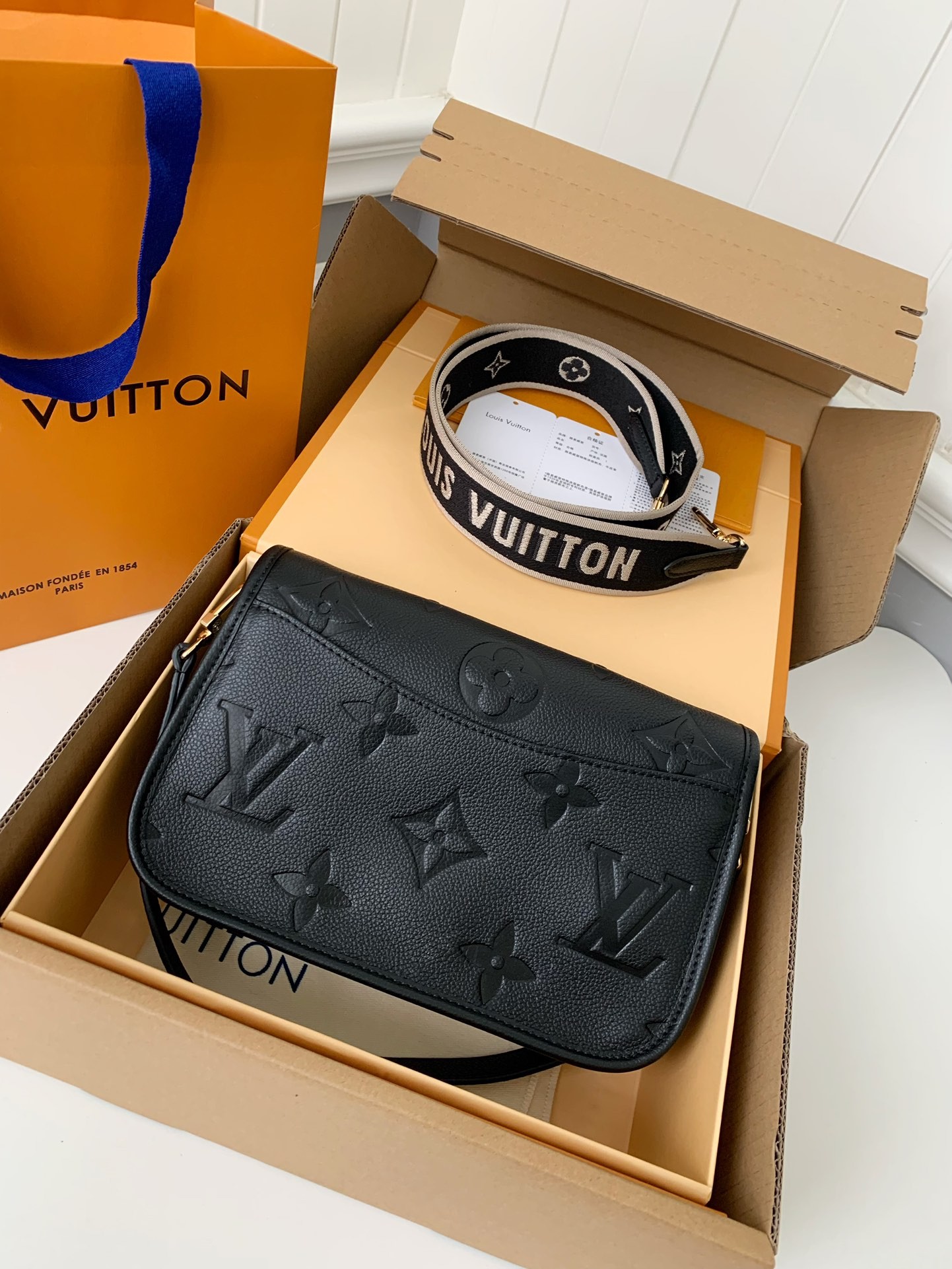 「#521」 Lovis Vuitton DIANE 23*16*8.5cm - Image 4
