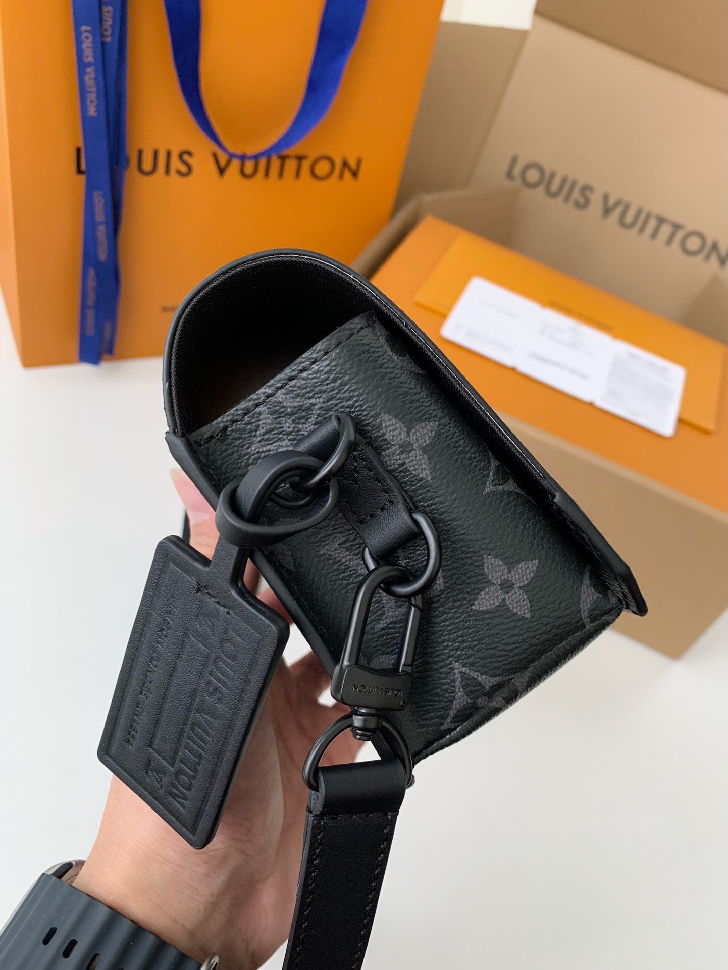 「#527」 Lovis Vuitton FLAP 17.3*12*7cm - Image 4