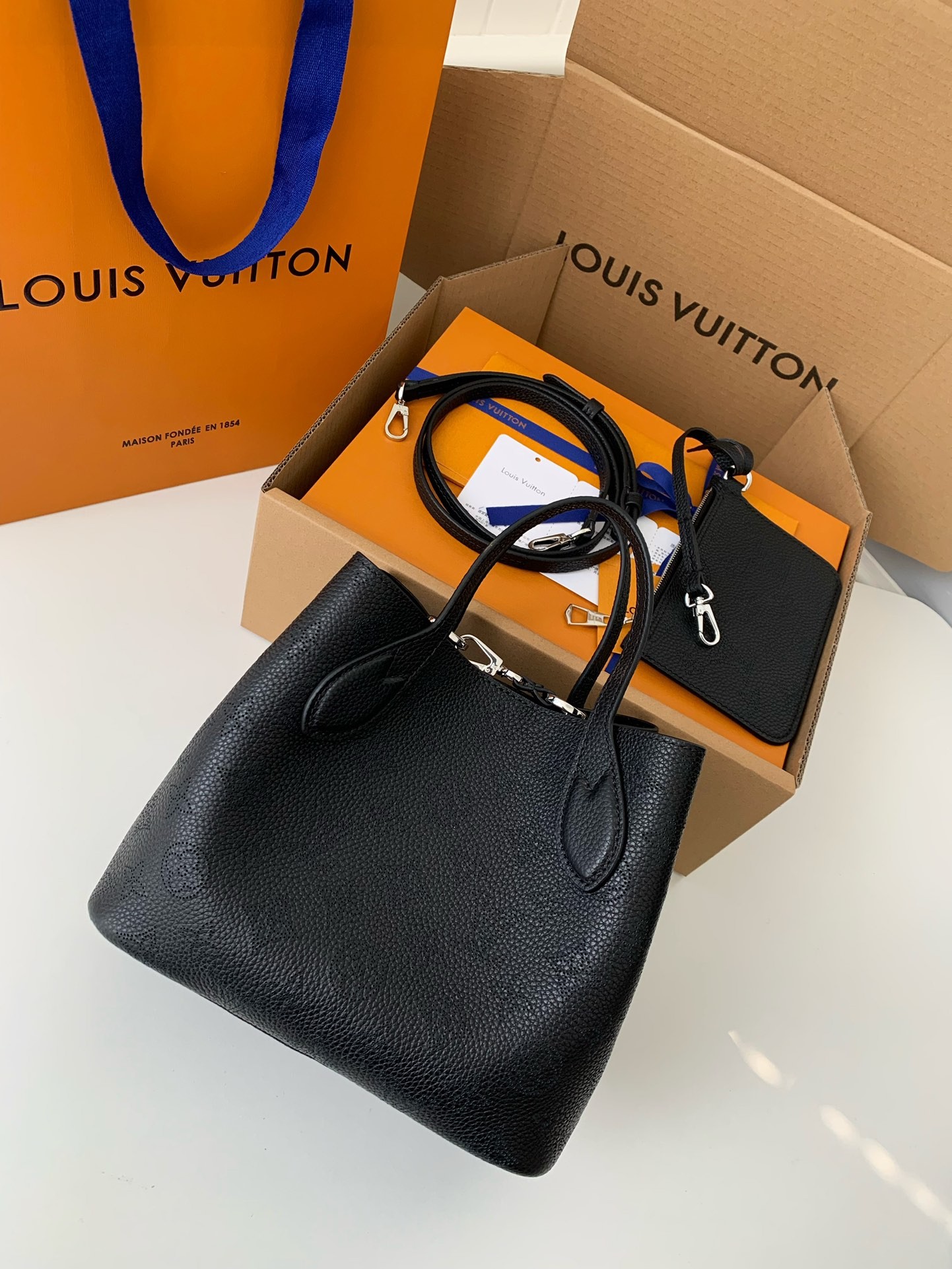 「#531」 Lovis Vuitton BLOSSOM 20*20*12.5cm