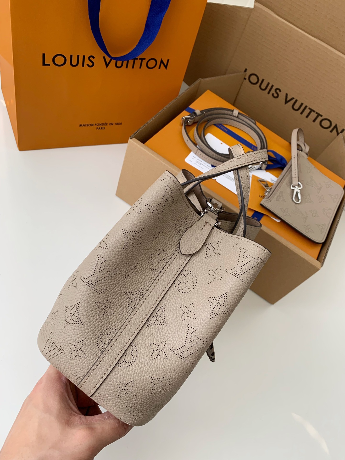 「#533」 Lovis Vuitton BLOSSOM 20*20*12.5cm - Image 3