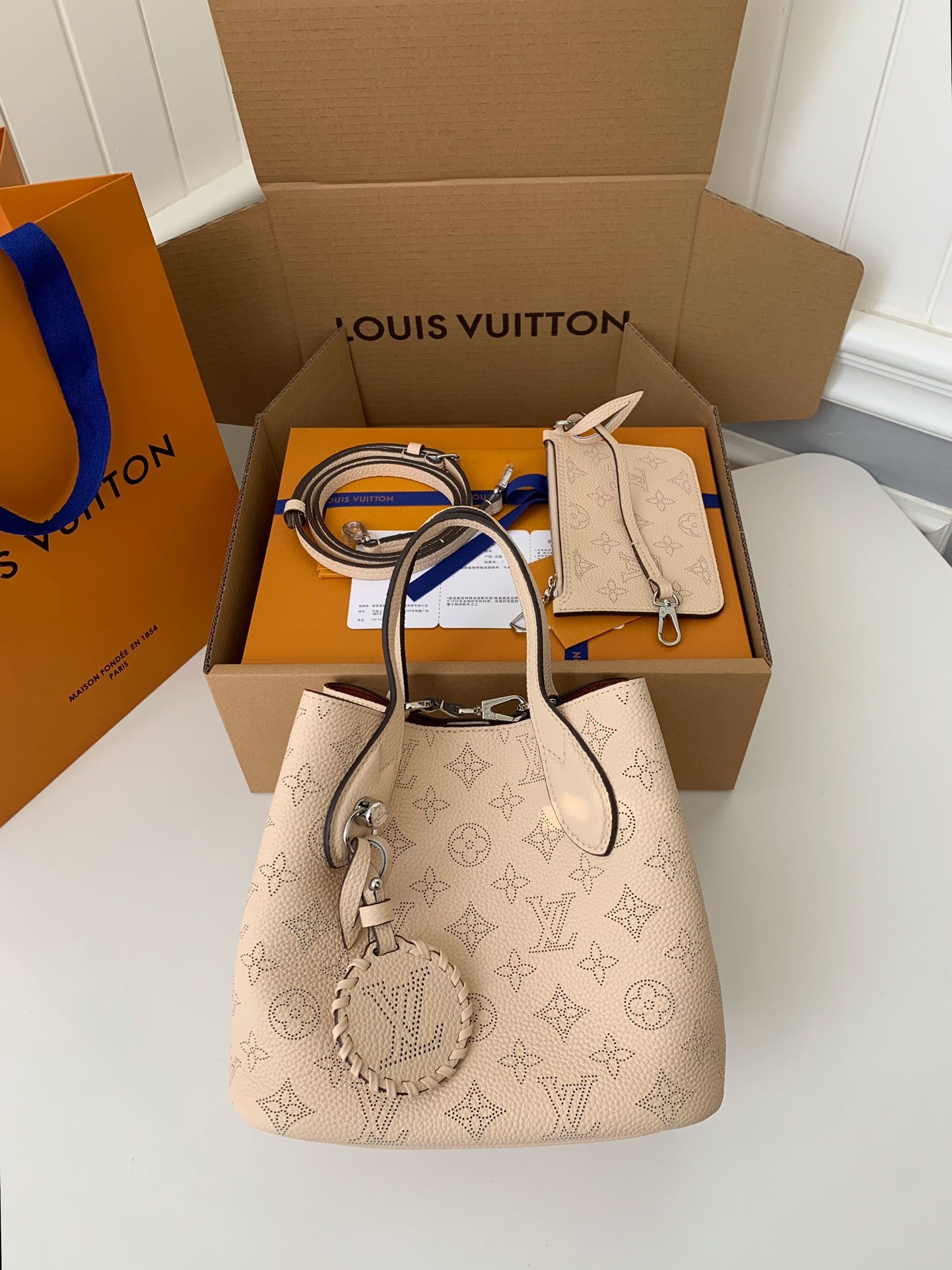 「#534」 Lovis Vuitton BLOSSOM 20*20*12.5cm