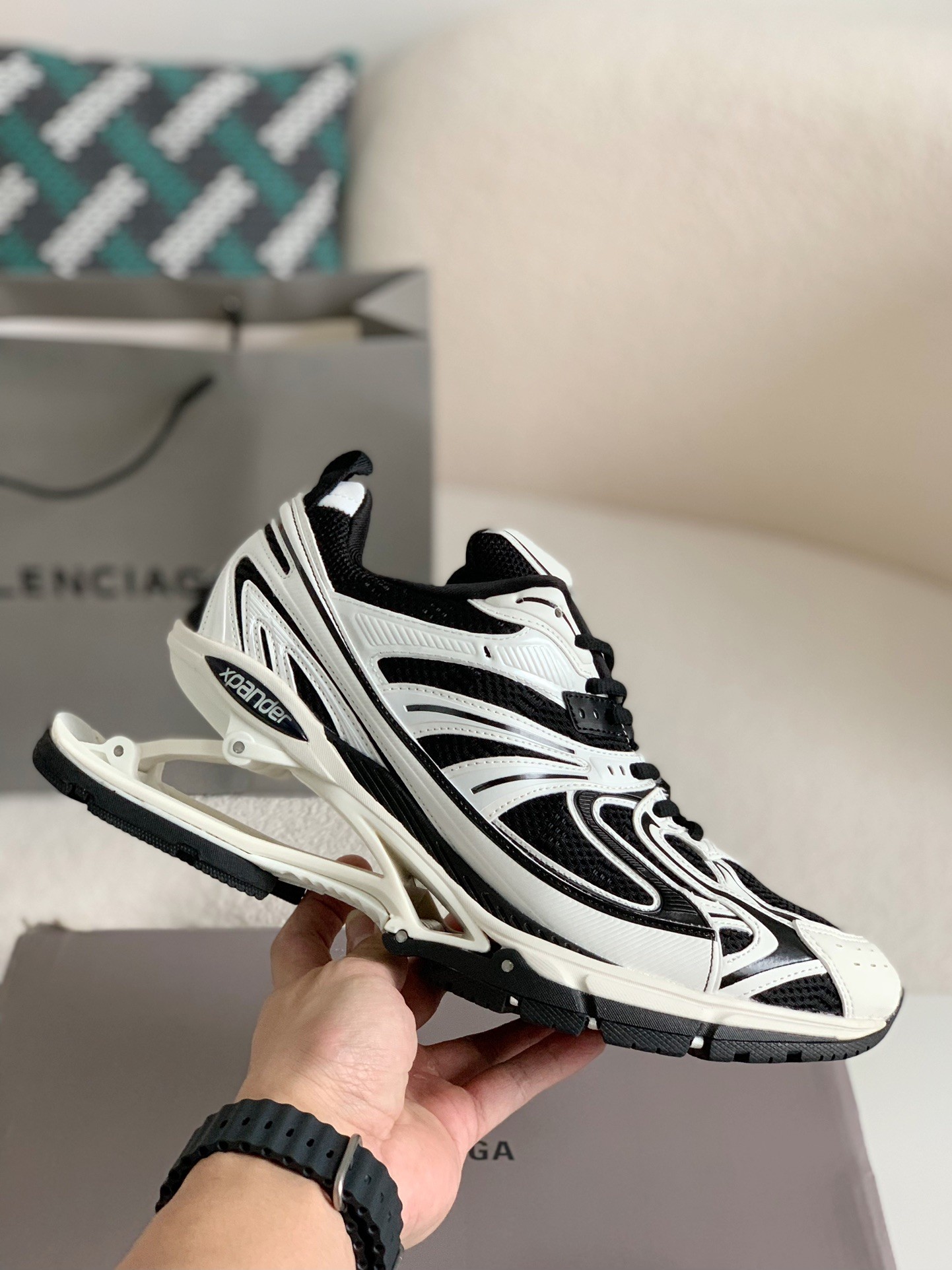 「#538」Balenciaga X-Pander Men's Floating Sneakers - Image 3
