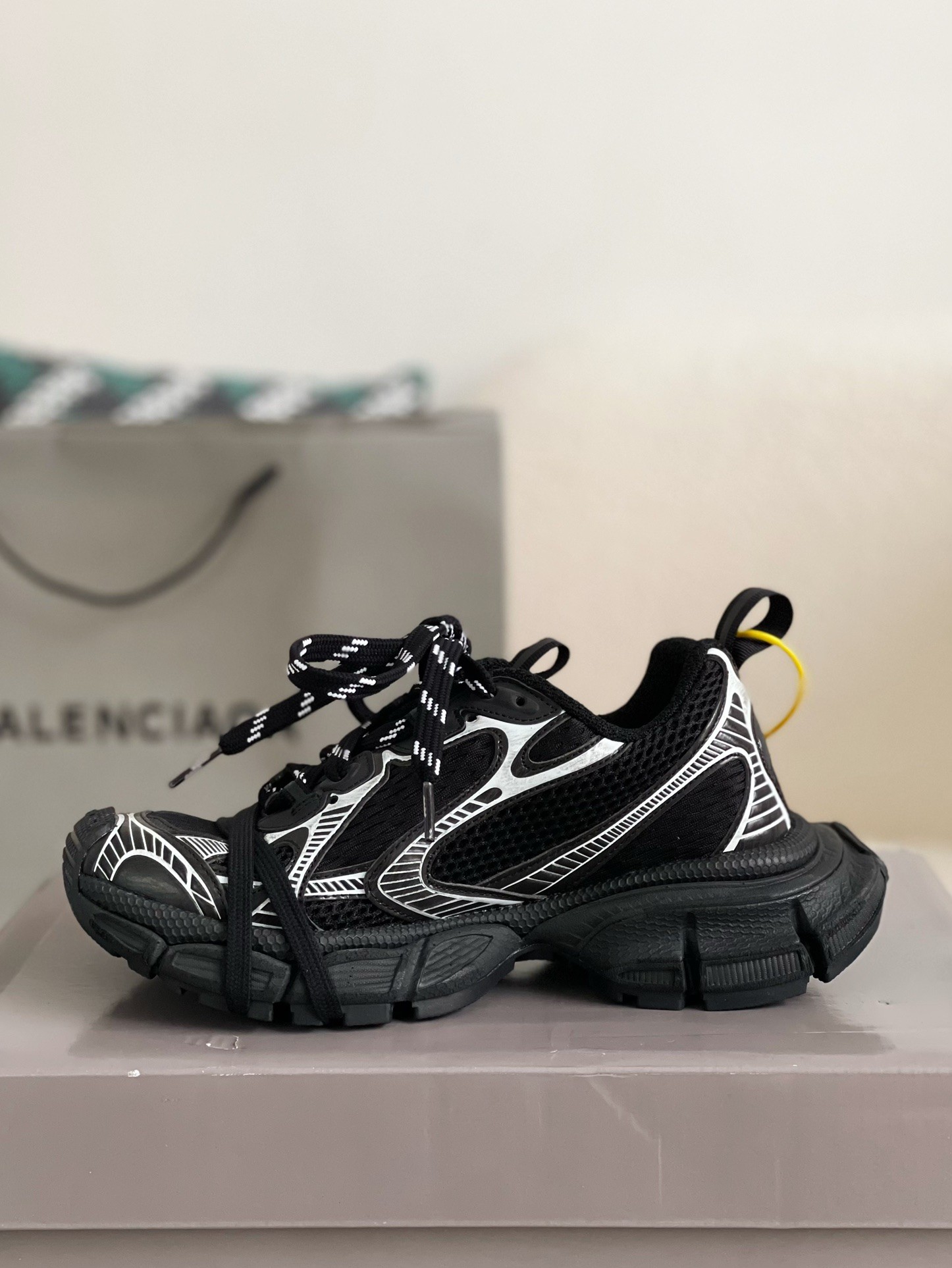 「#539」Balenciaga Runner Sneakers - Image 4