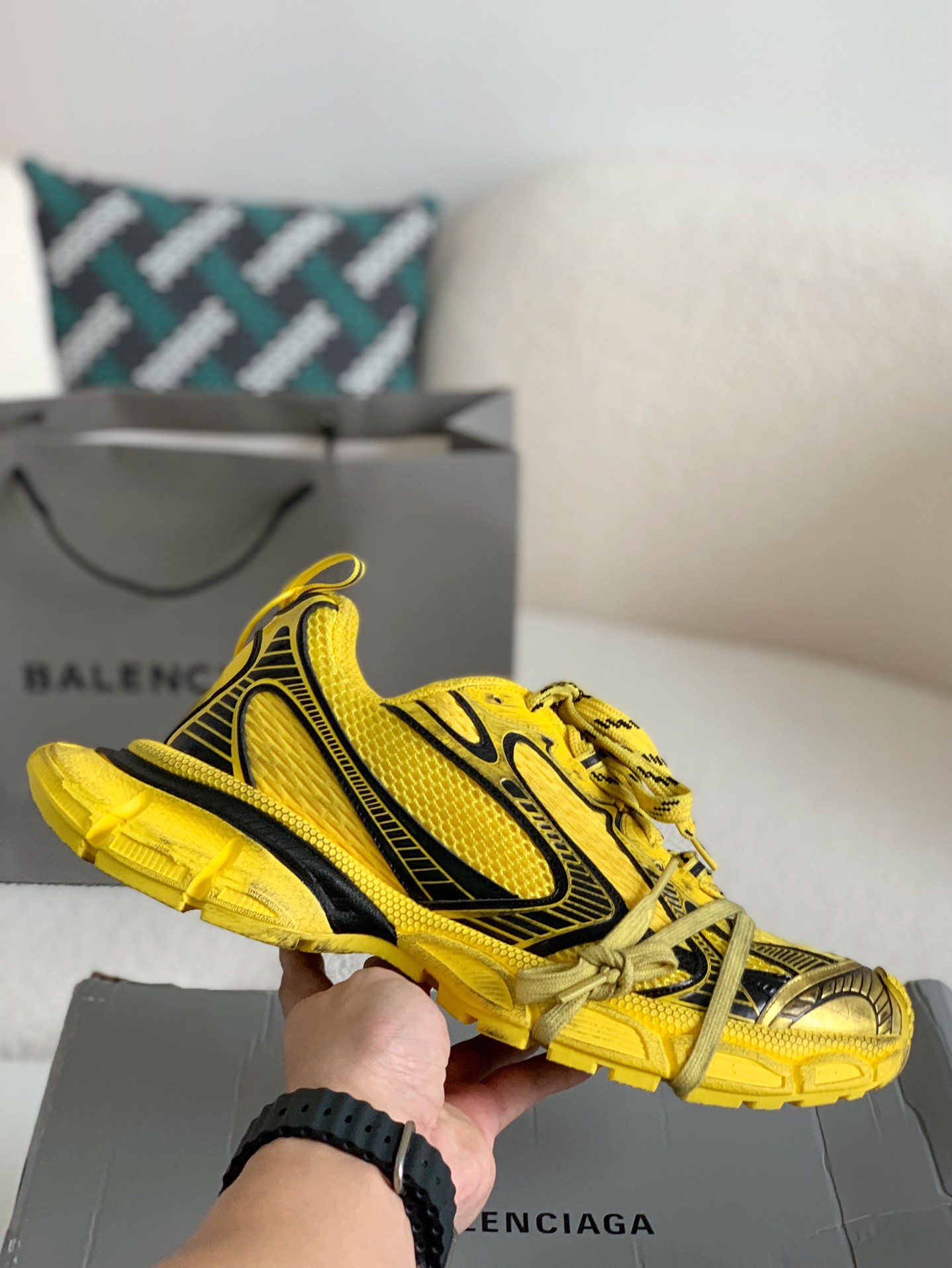 「#540」Balenciaga Runner Sneakers - Image 3