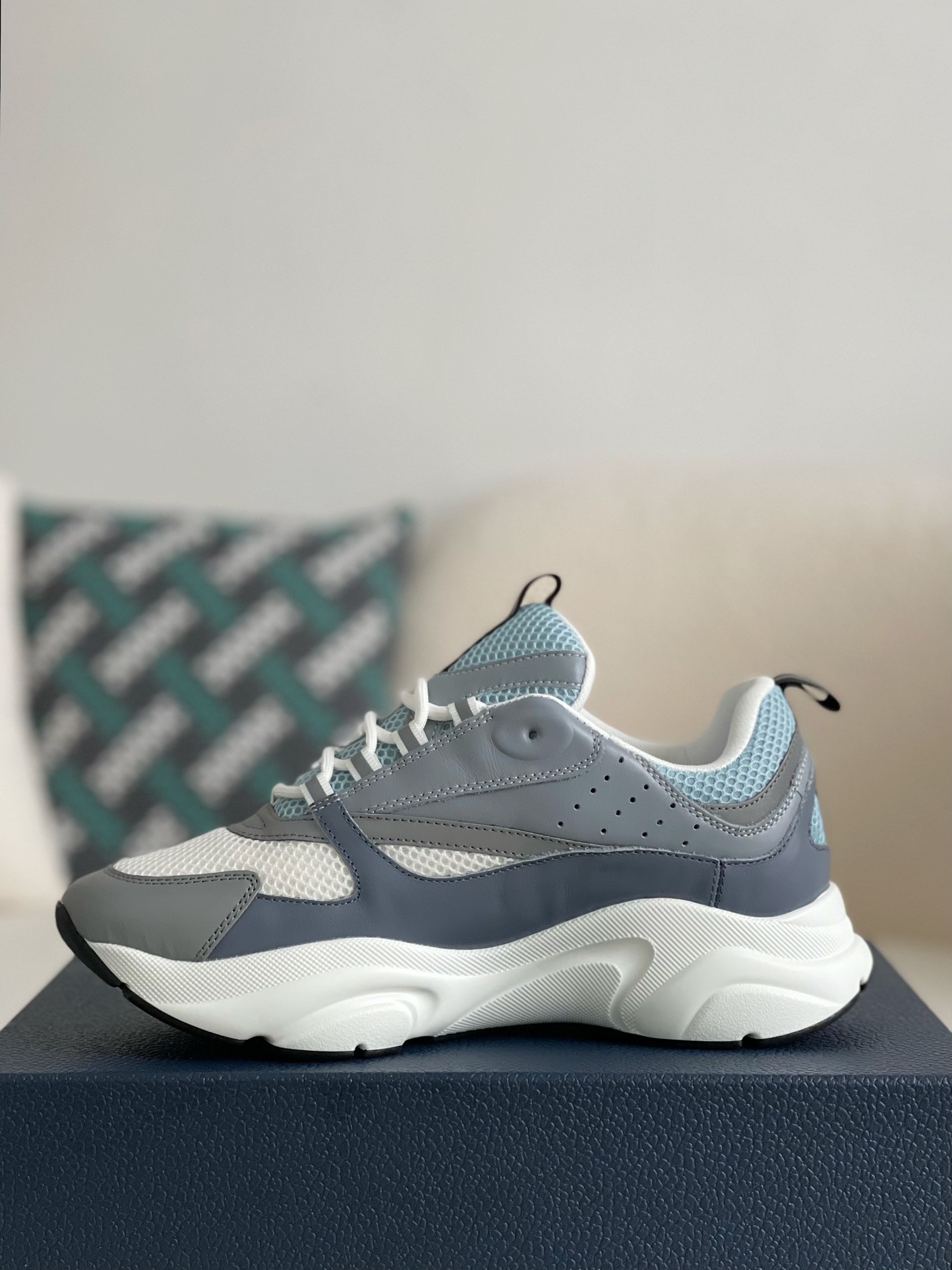 「#546」DIOR B22 Sneaker - Image 4