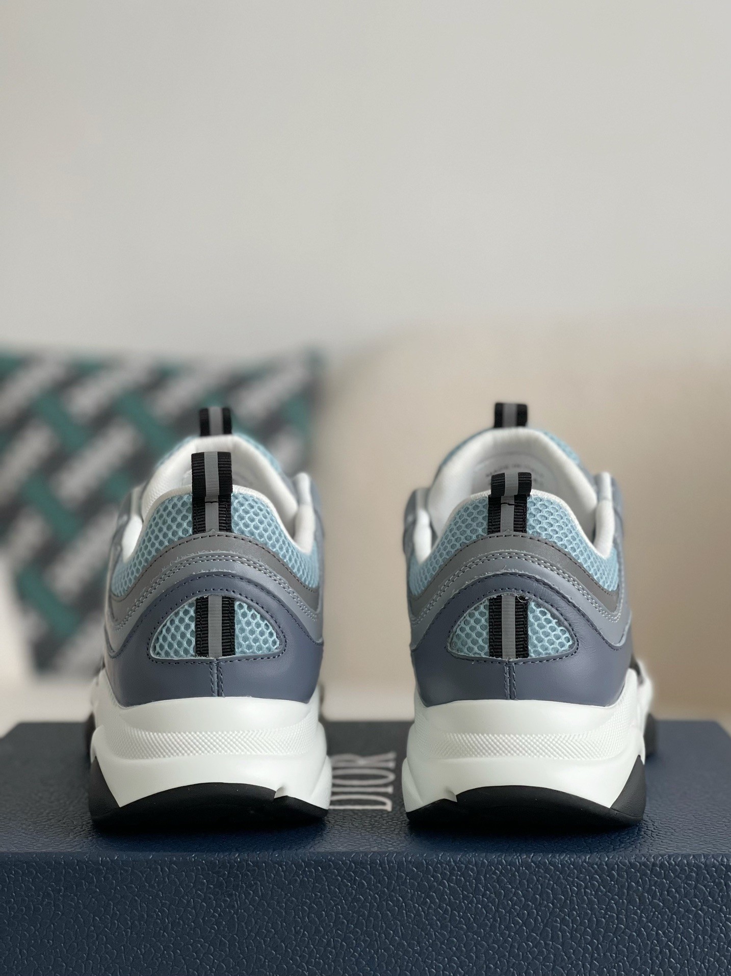「#546」DIOR B22 Sneaker - Image 5