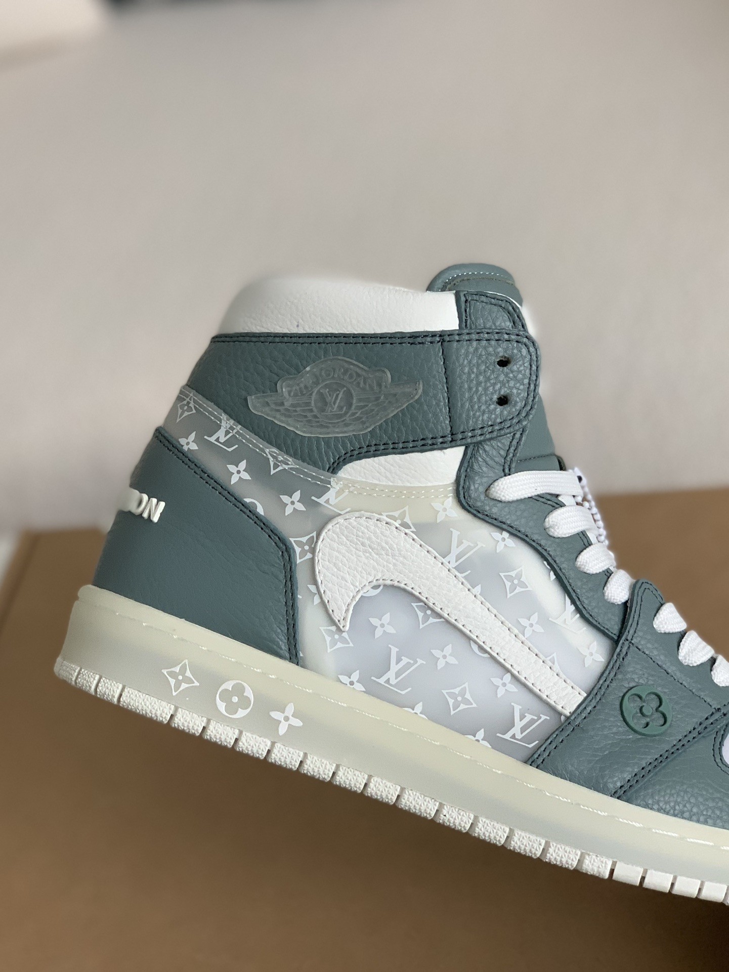 「#549」Louis Vuitton Jordan1 - Image 3