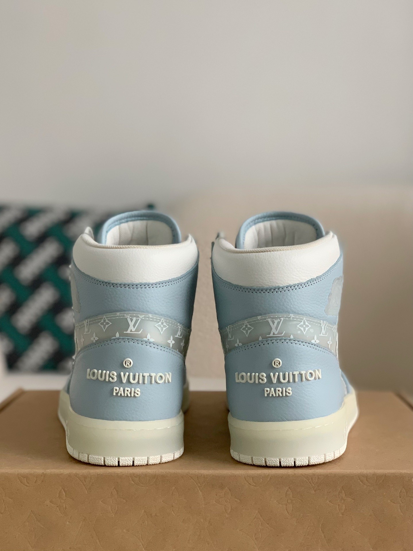 「#551」Louis Vuitton Jordan1 sneaker - Image 5