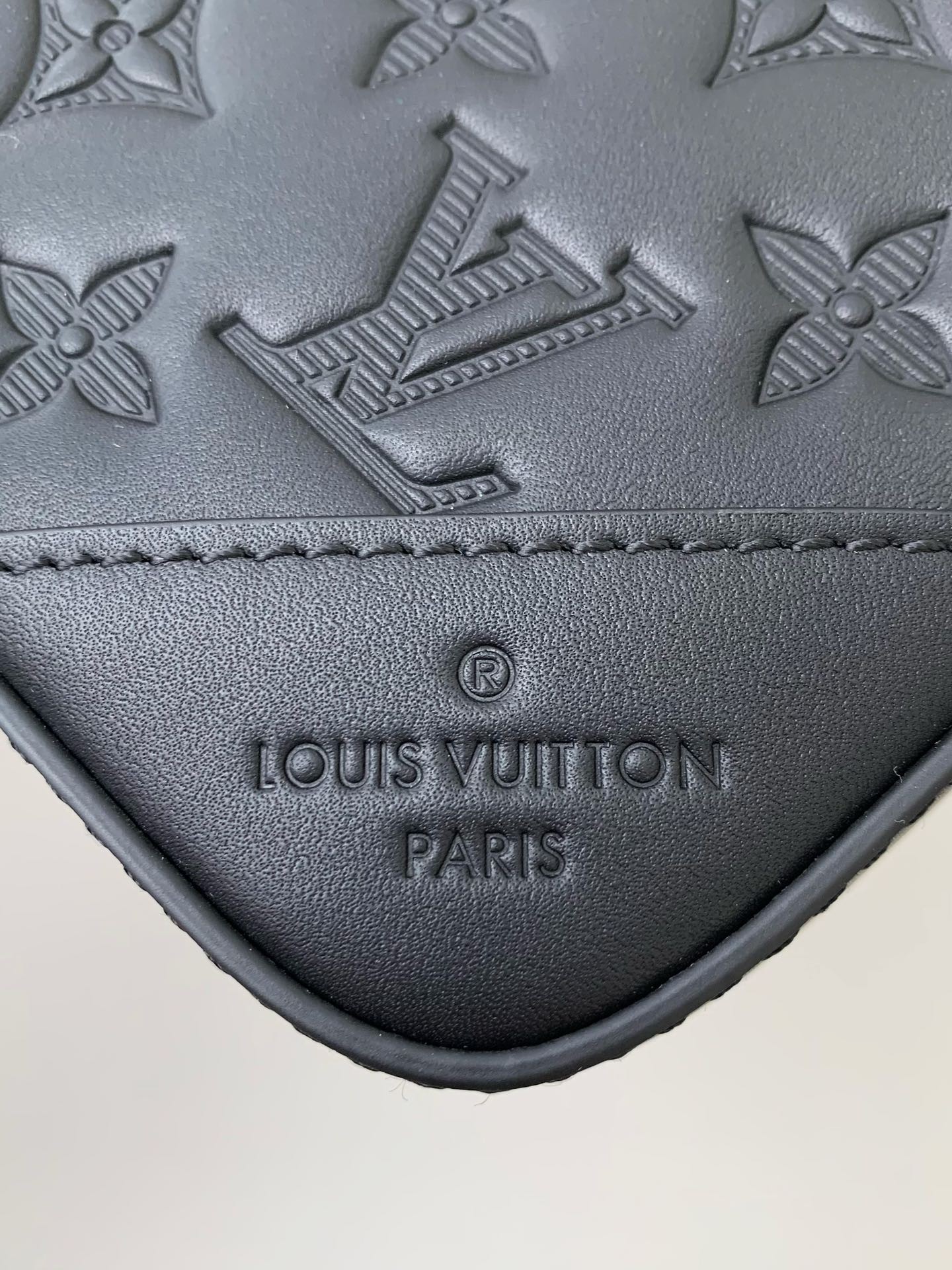 「#554」 Lovis Vuitton DUO 26*18.5*5cm - Image 5
