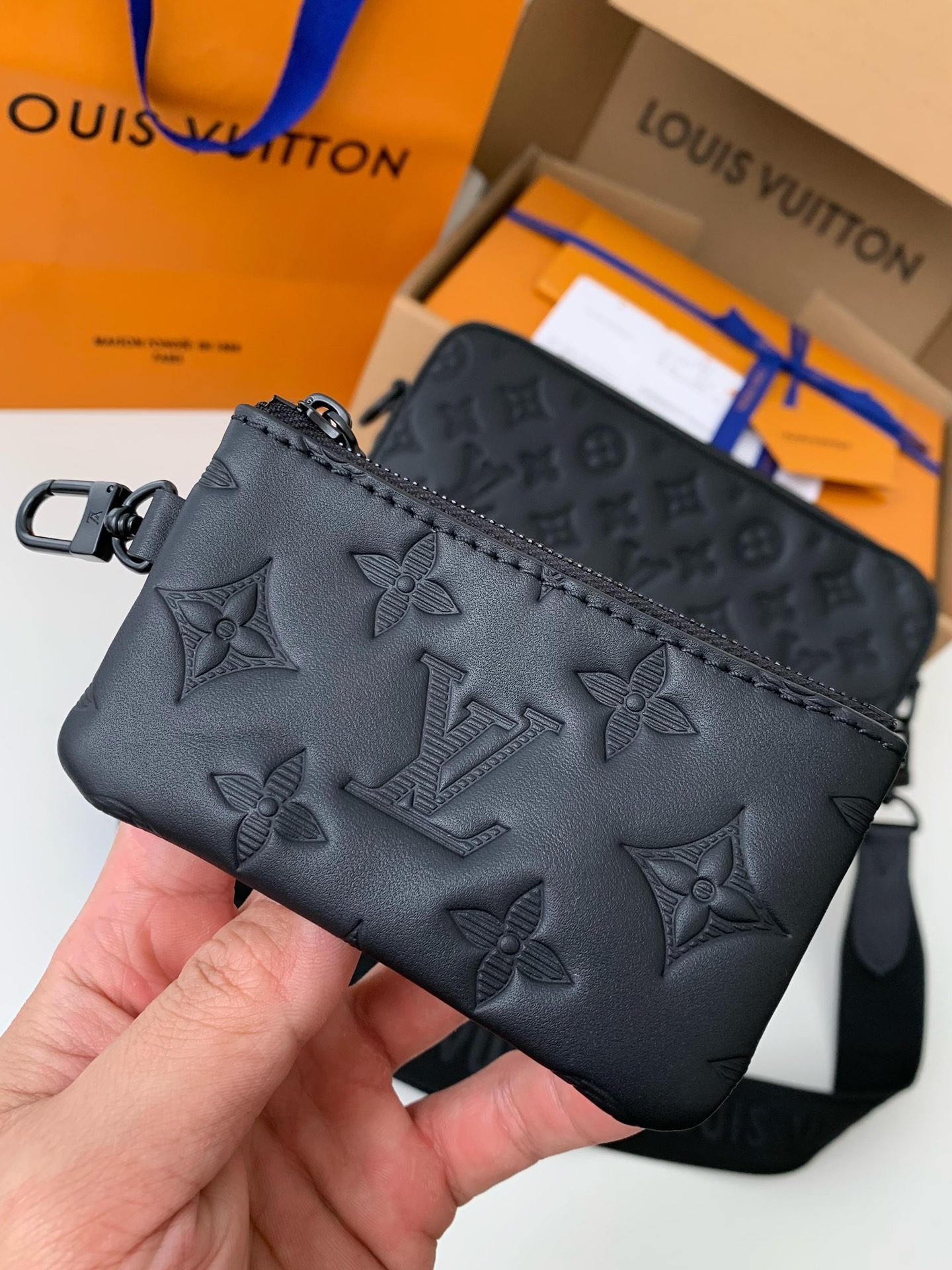 「#554」 Lovis Vuitton DUO 26*18.5*5cm - Image 4