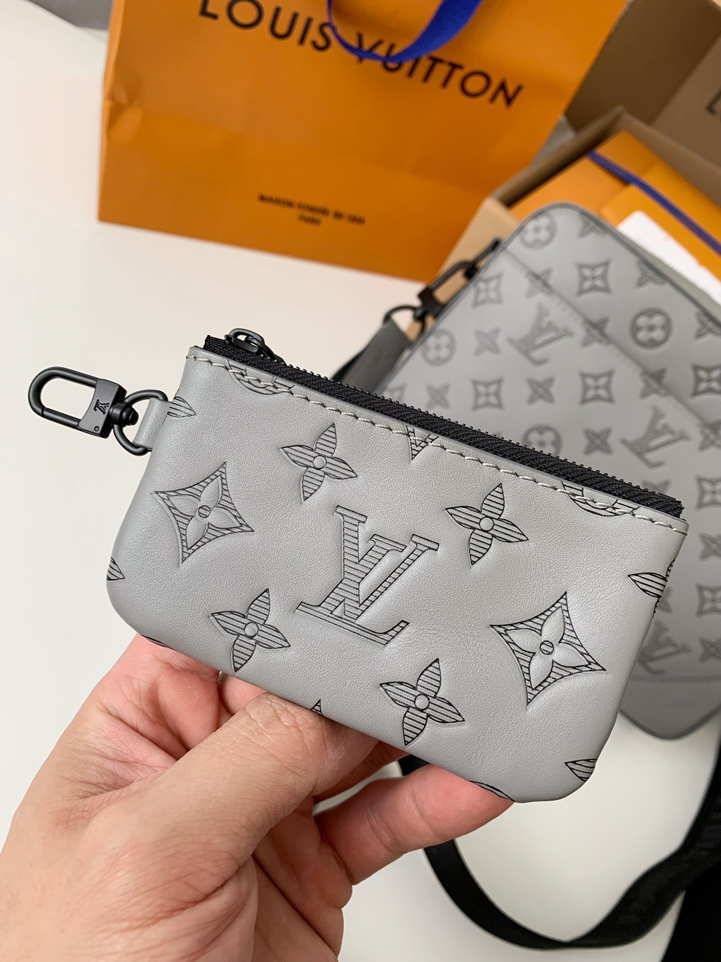 「#555」 Lovis Vuitton DUO 26*18.5*5cm - Image 5