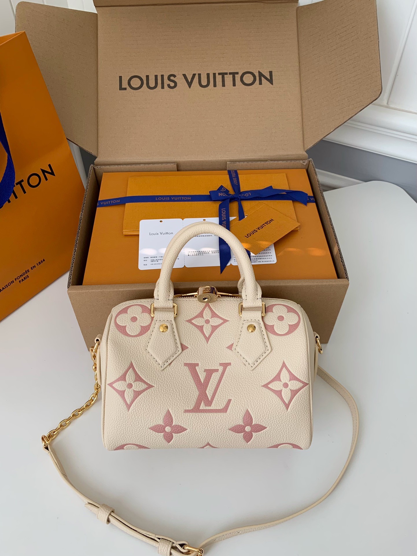 「#556」 Lovis Vuitton SPEEDY BANDOULIÈRE 20.5*13.5*12cm