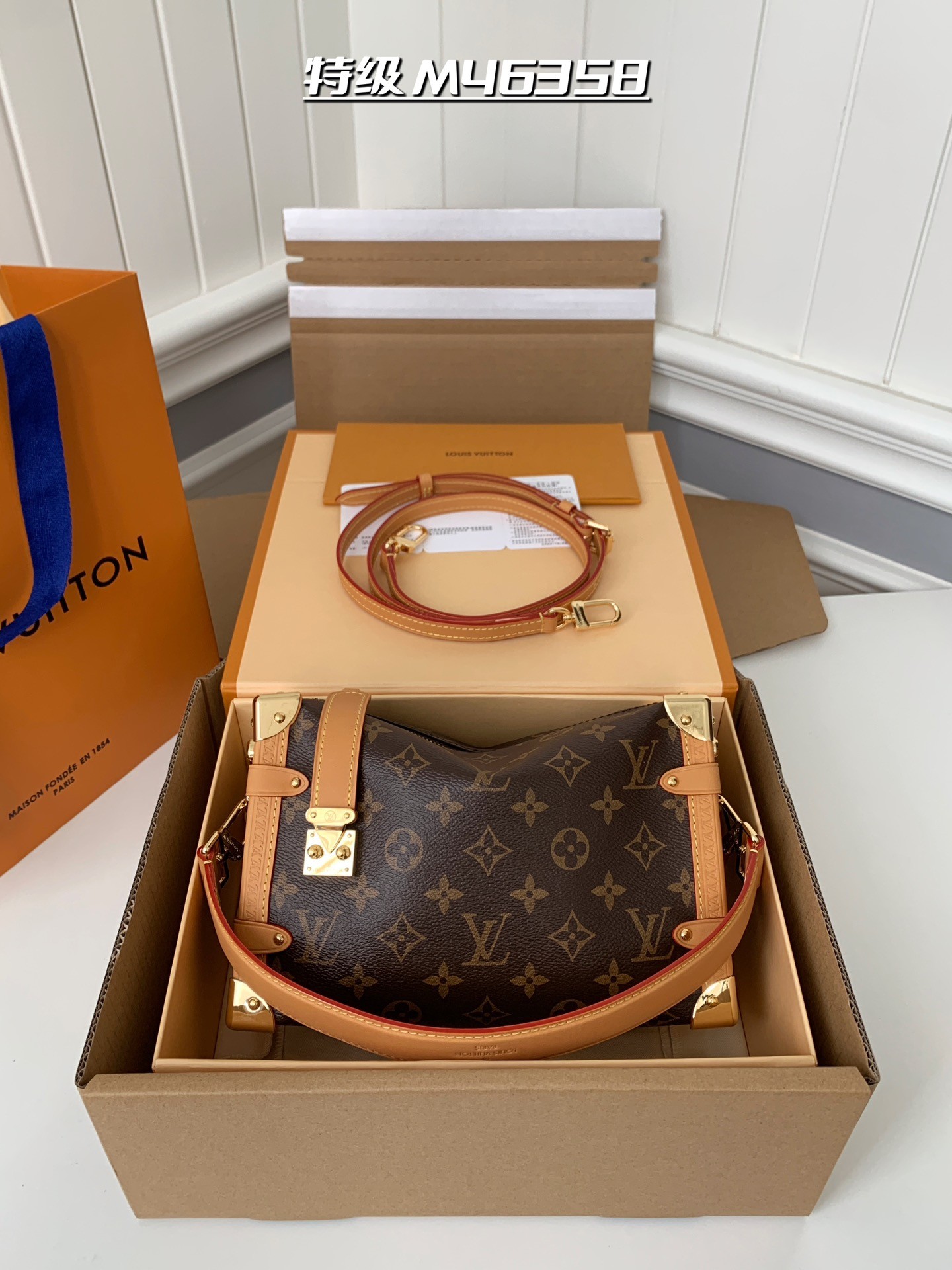 「#578」LOUIS VUITTON SIDE TRUNK M46358 21*14*6cm