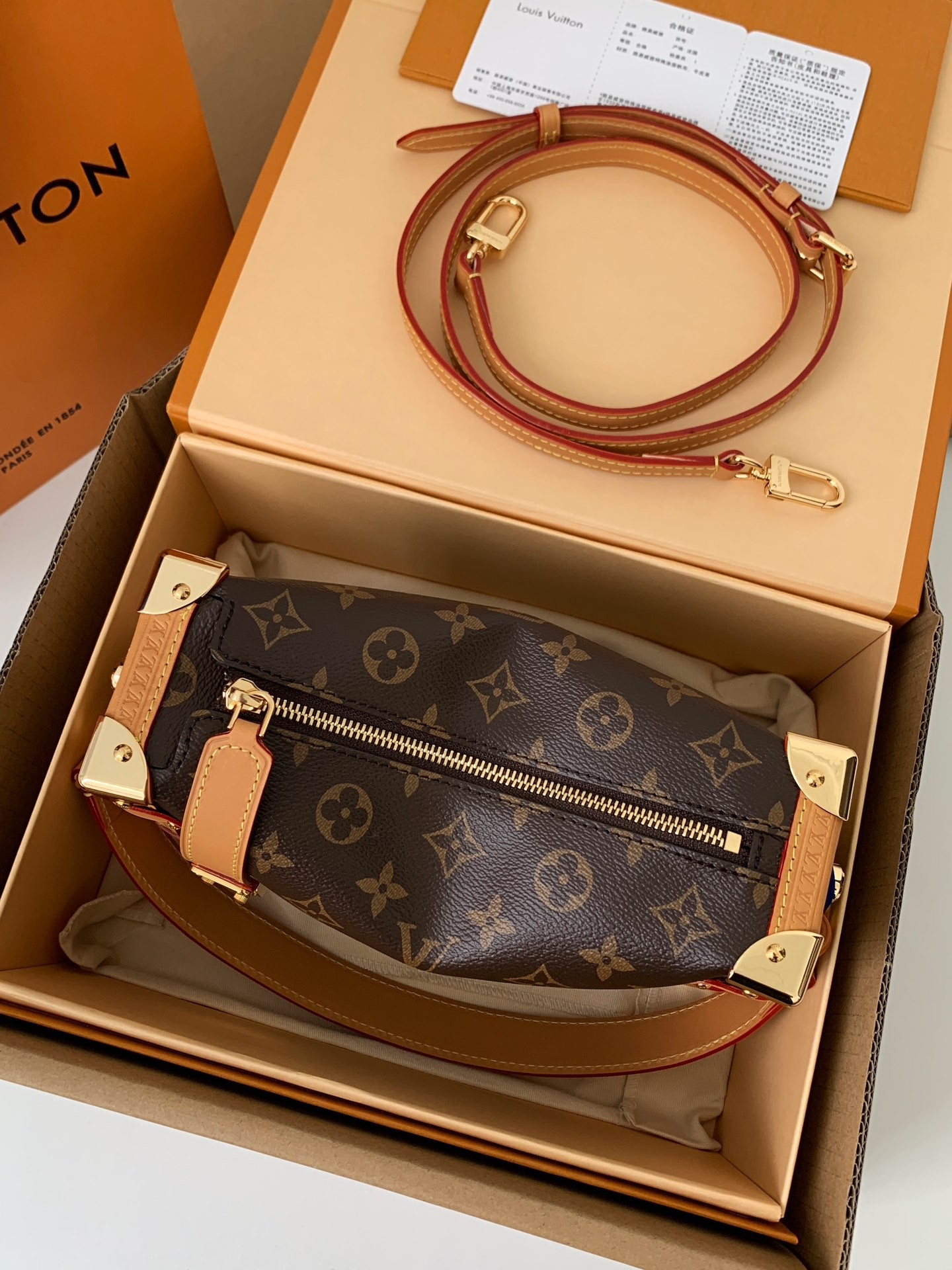「#578」LOUIS VUITTON SIDE TRUNK M46358 21*14*6cm - Image 4