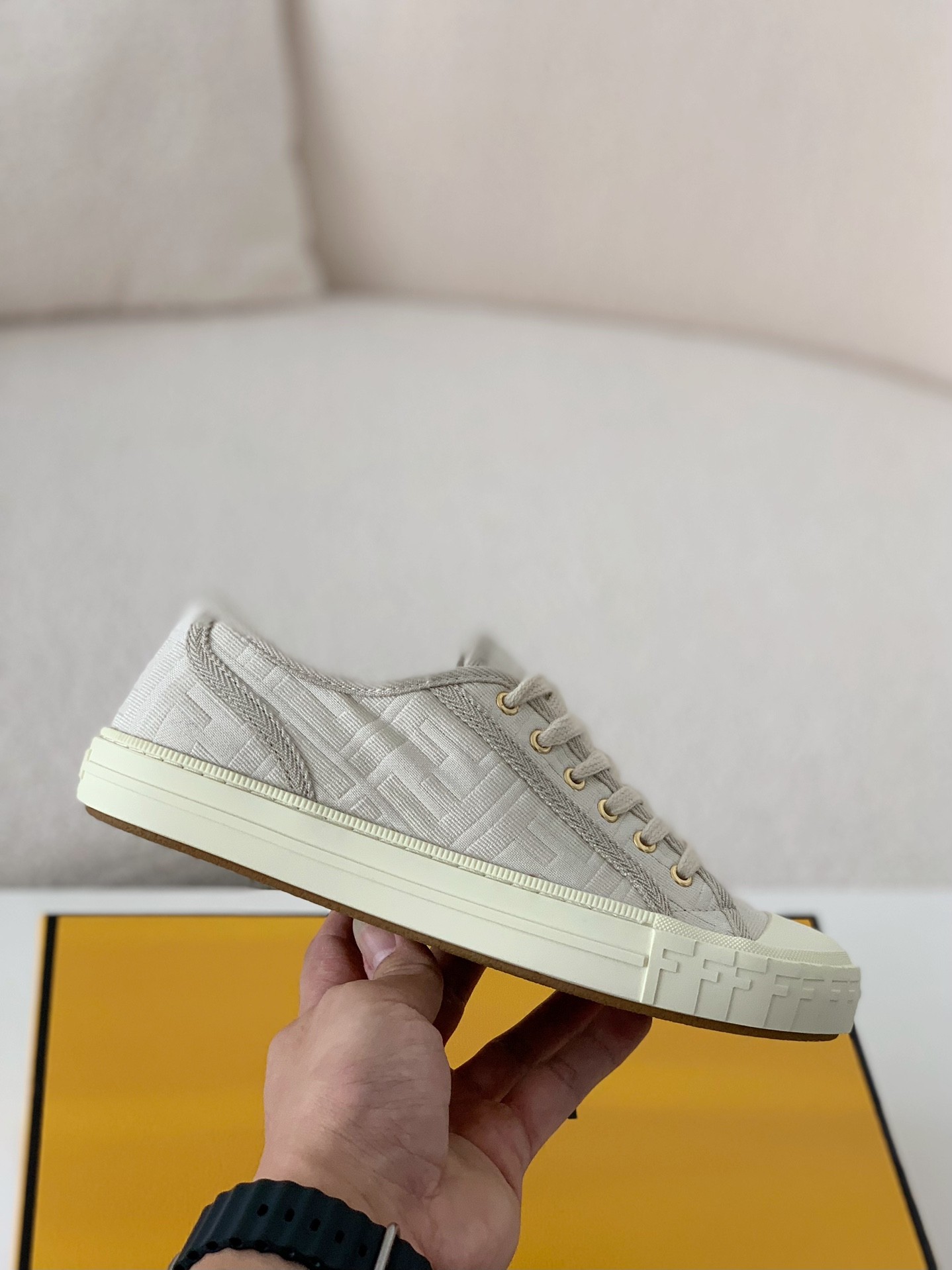 「#586」FENDI Sneakers - Image 3