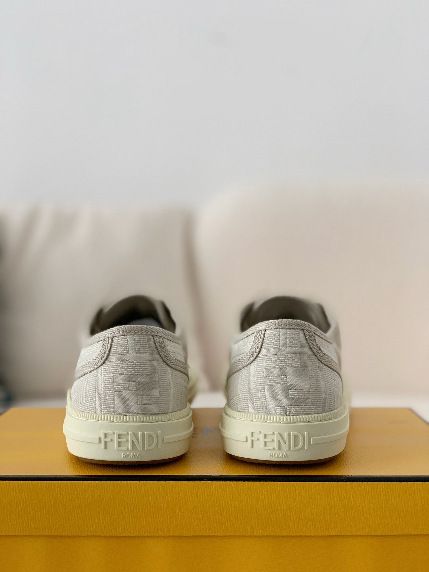 「#586」FENDI Sneakers - Image 5