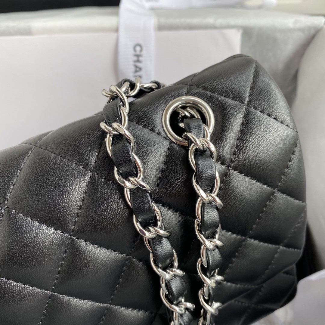 「#630」 Chane1 Classic Flap Bag Size: 15.5x25.5x6.5cm - Image 5