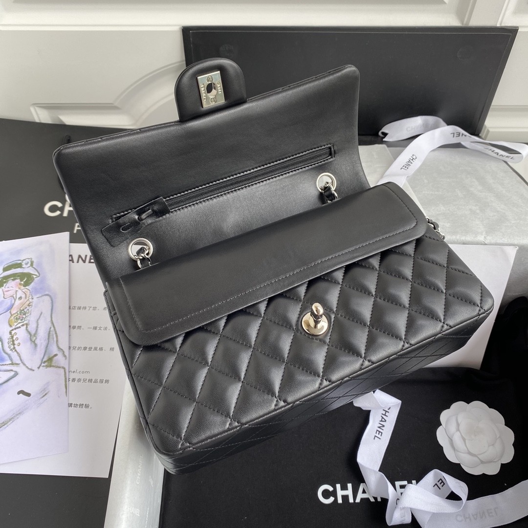 「#630」 Chane1 Classic Flap Bag Size: 15.5x25.5x6.5cm - Image 4