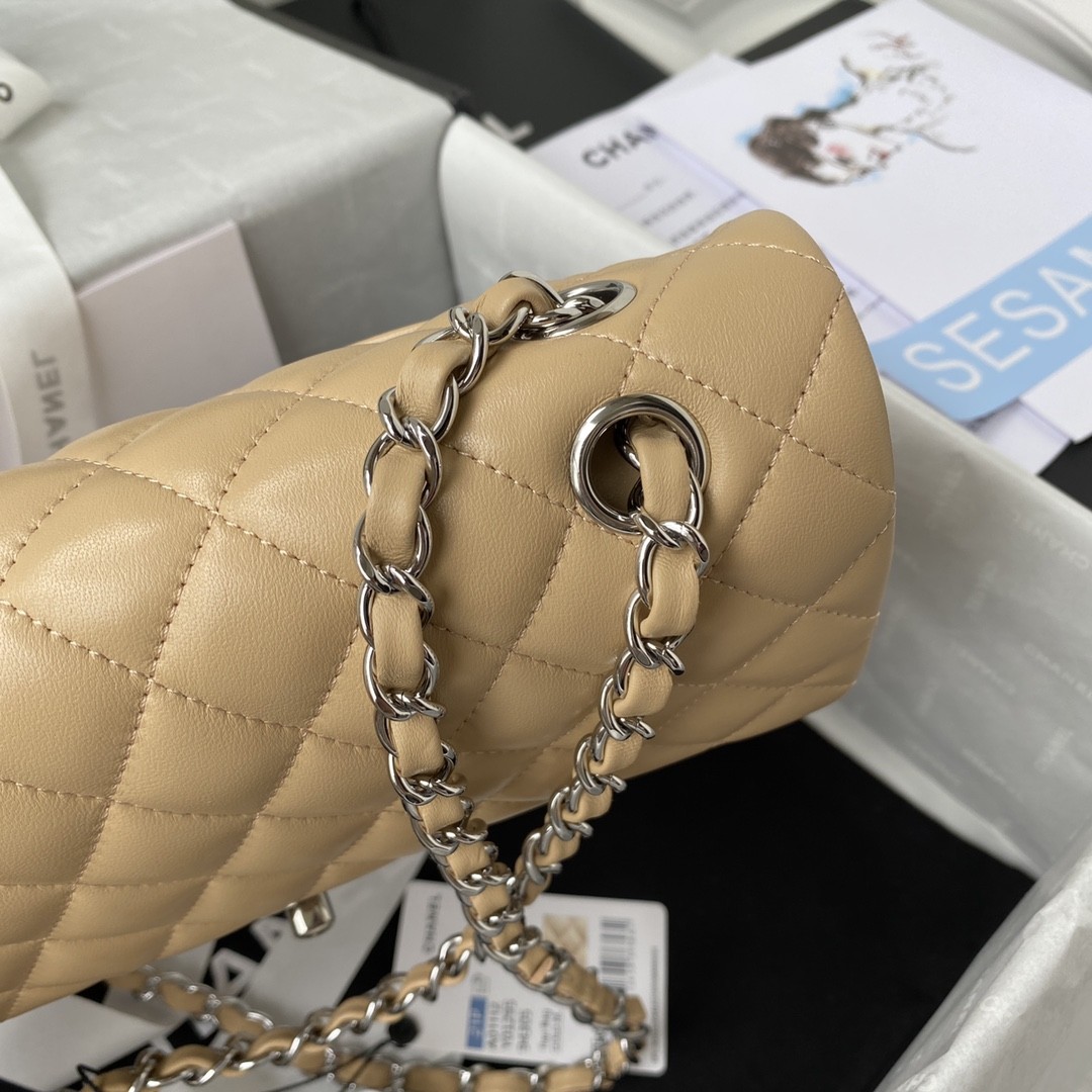 「#639」 Chane1 Classic Flap Bag Size: 15.5x25.5x6.5cm - Image 4