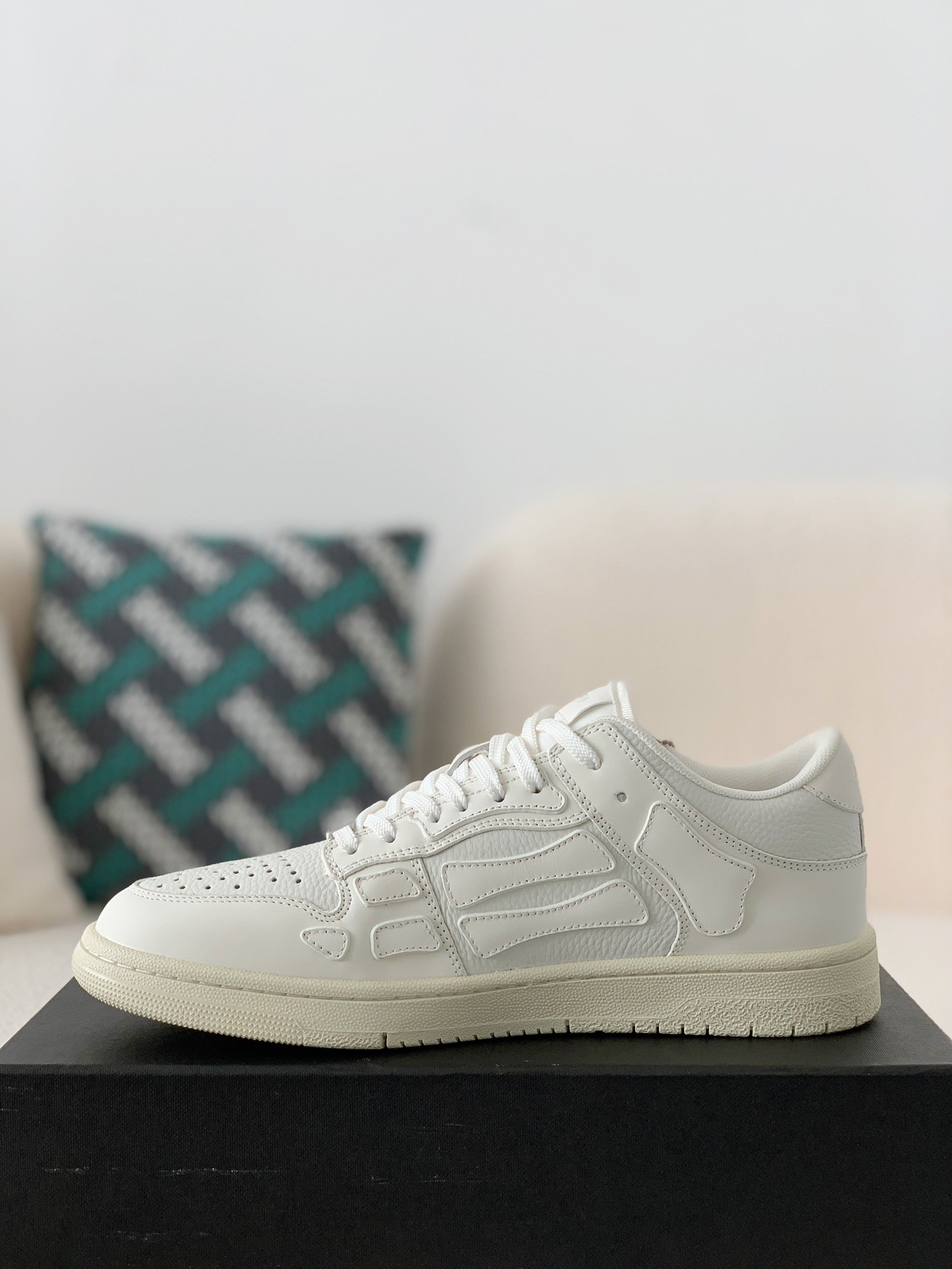 「#643」Amiri Sneakers - Image 4