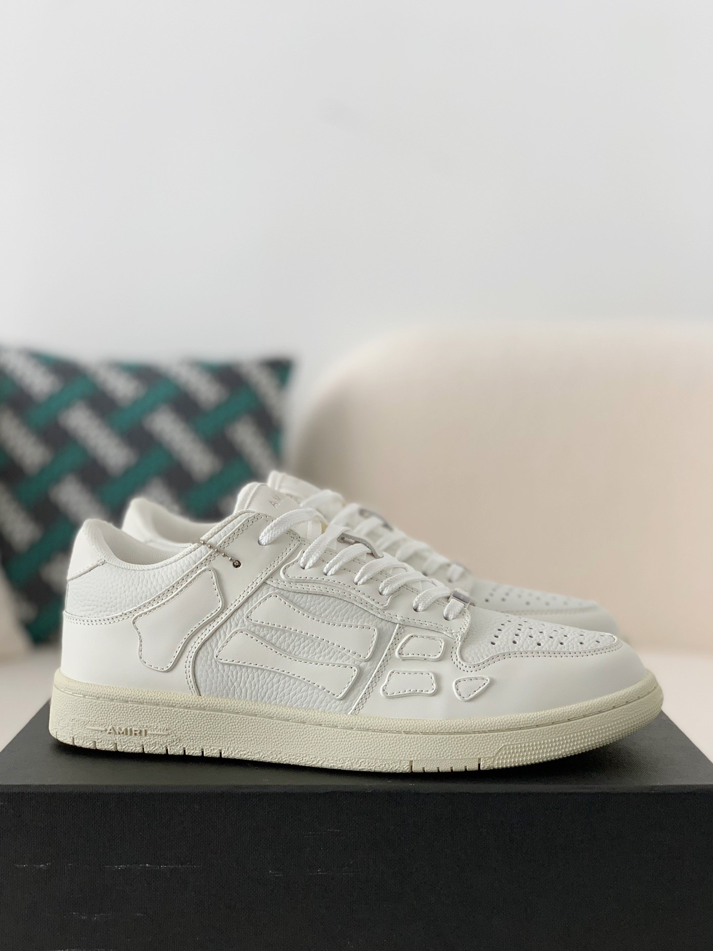 「#643」Amiri Sneakers - Image 2