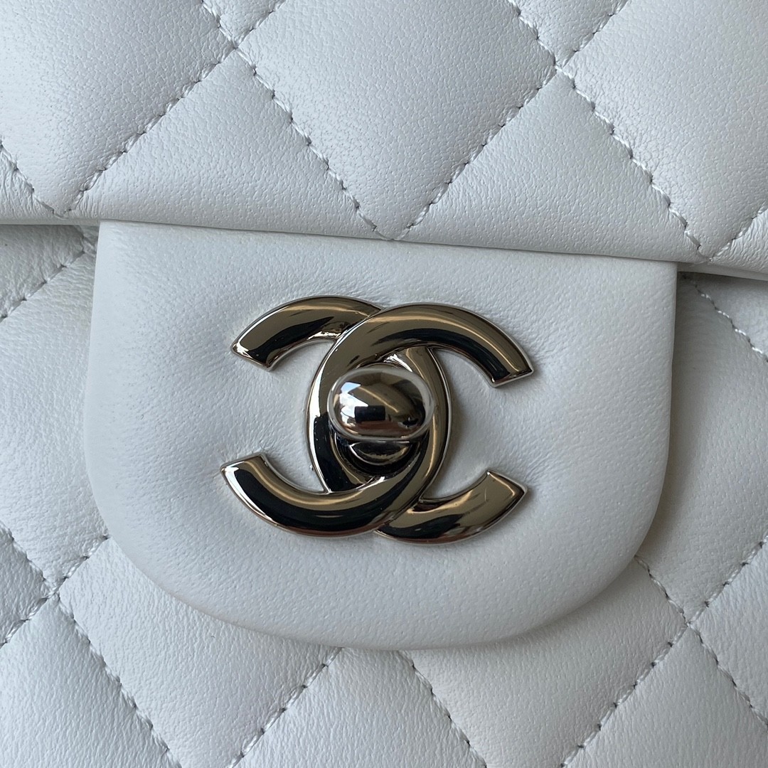 「#652」 Chane1 Classic Flap Bag Size: 15.5x25.5x6.5cm - Image 3