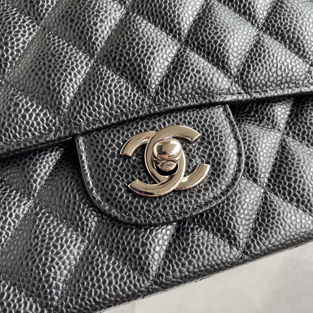 「#657」 Chane1 Classic Flap Bag Size: 15.5x25.5x6.5cm - Image 3