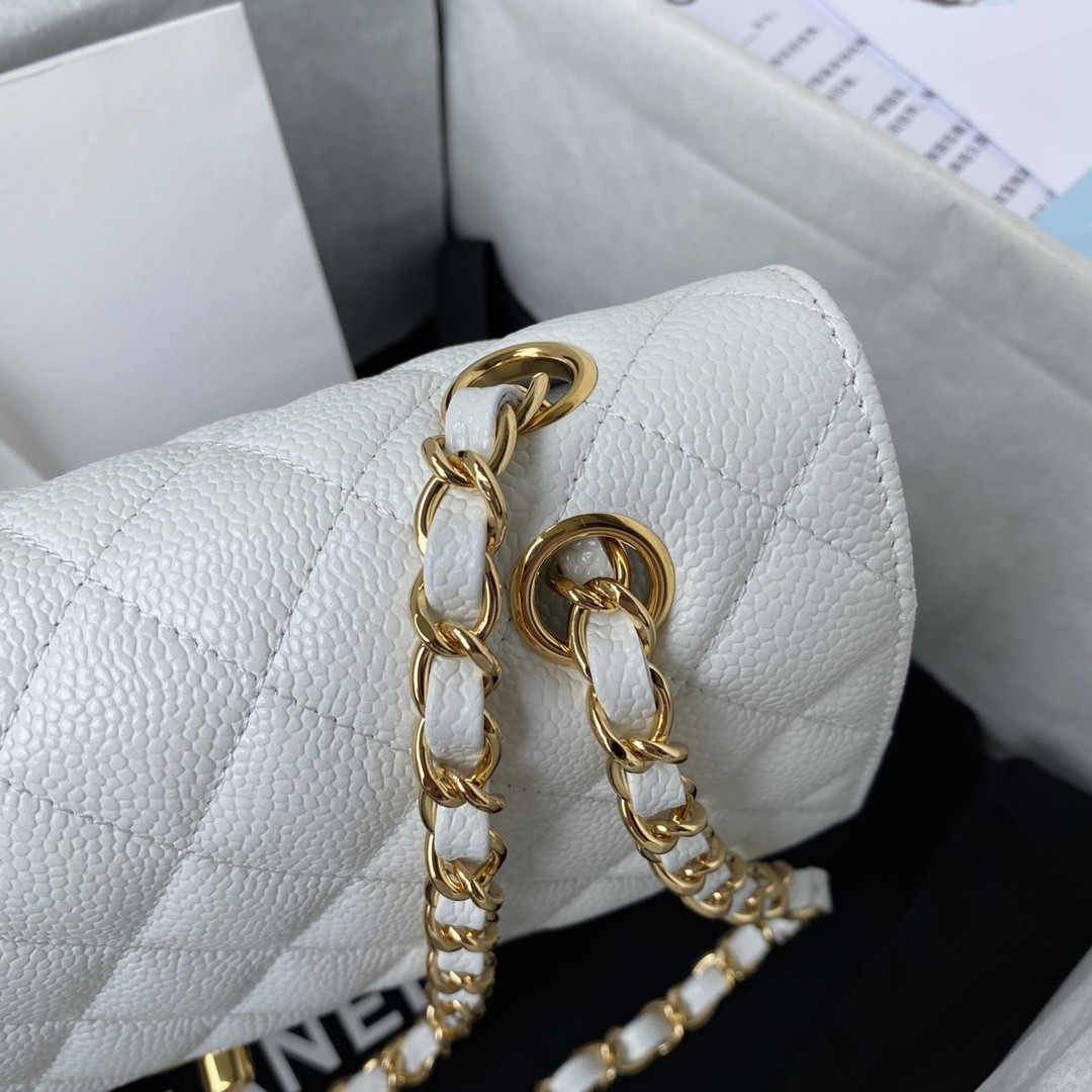 「#658」 Chane1 Classic Flap Bag Size: 15.5x25.5x6.5cm - Image 4