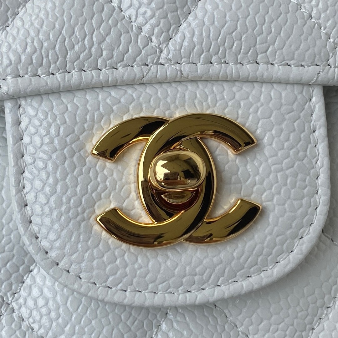 「#658」 Chane1 Classic Flap Bag Size: 15.5x25.5x6.5cm - Image 3