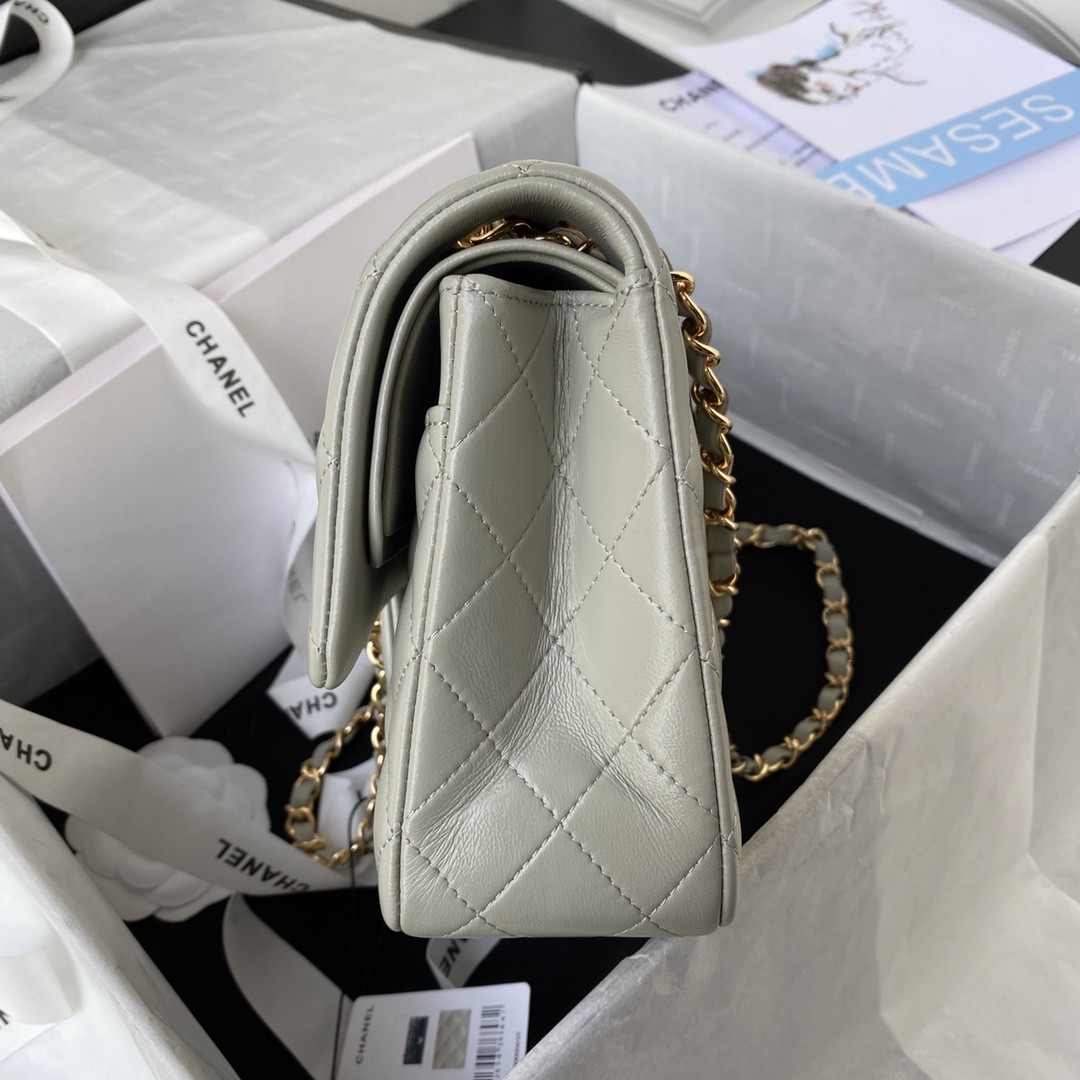 「#662」 Chane1 Classic Flap Bag Size: 15.5x25.5x6.5cm - Image 5
