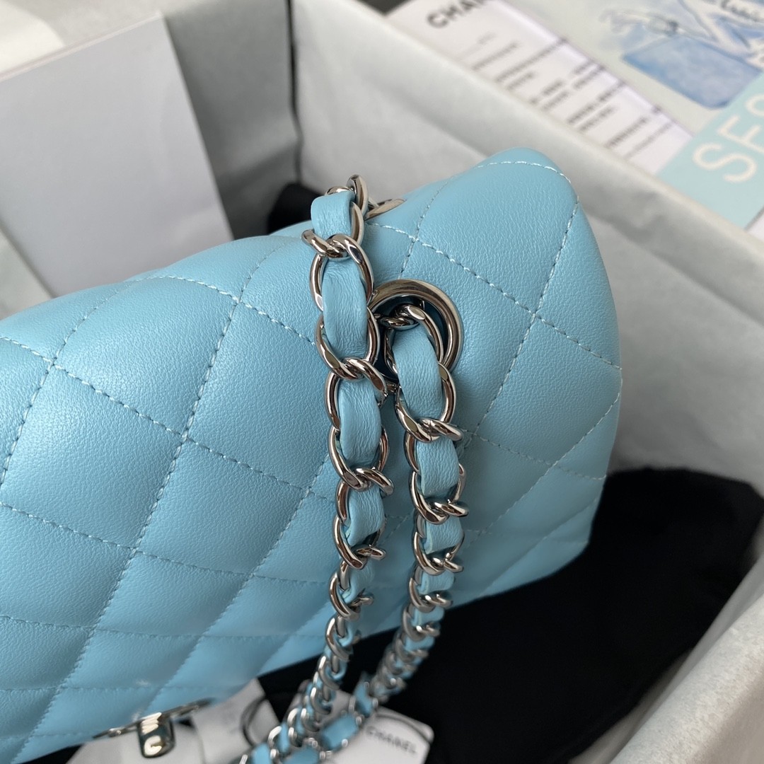 「#667」 Chane1 Classic Flap Bag Size: 15.5x25.5x6.5cm - Image 4