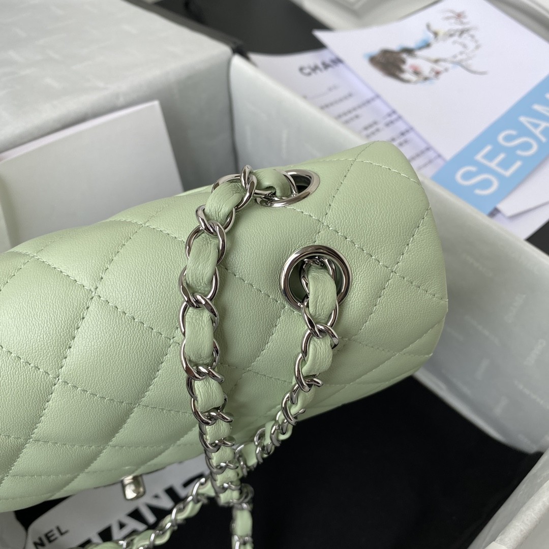 「#668」 Chane1 Classic Flap Bag Size: 15.5x25.5x6.5cm - Image 4