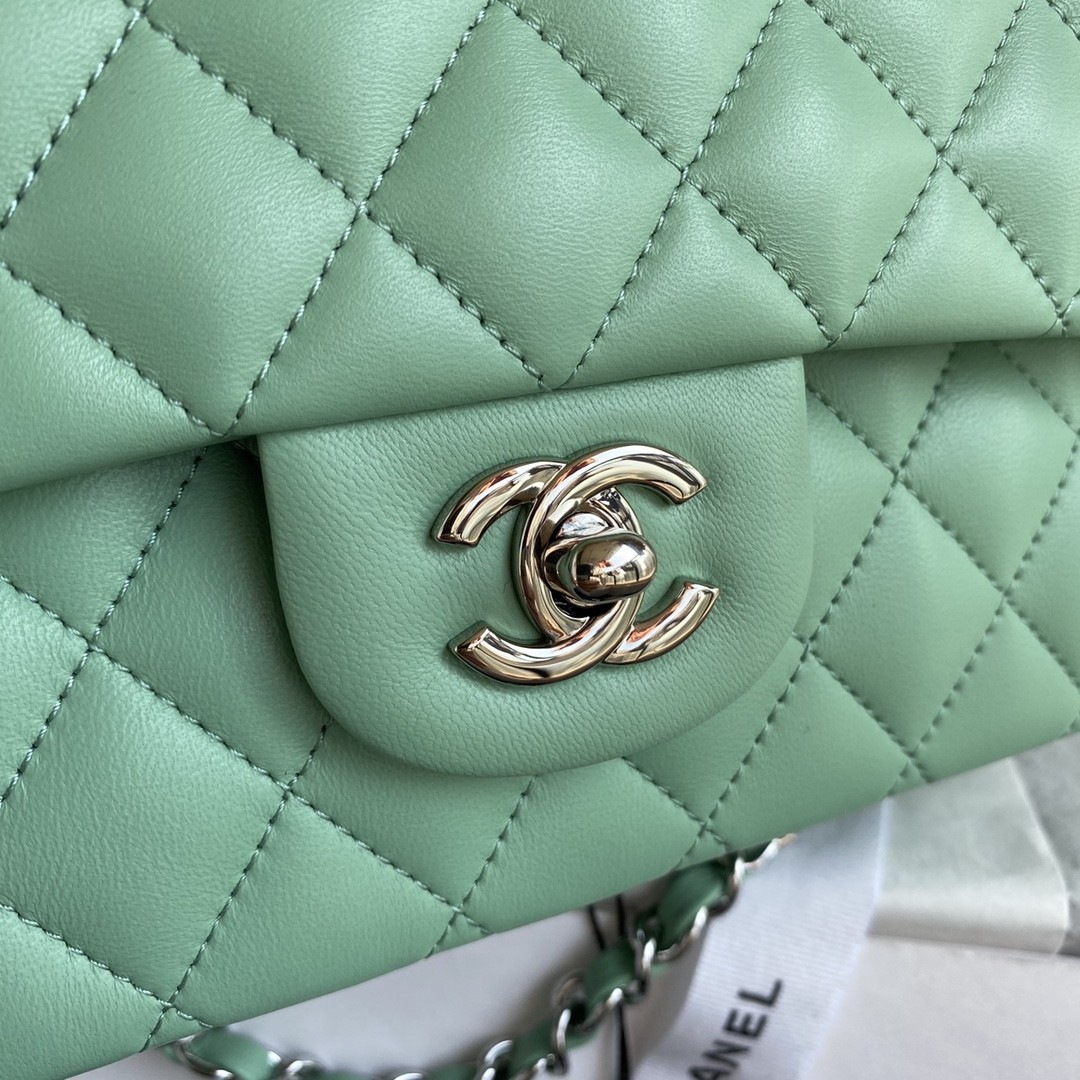 「#675」 Chane1 Classic Flap Bag Size: 15.5x25.5x6.5cm - Image 3